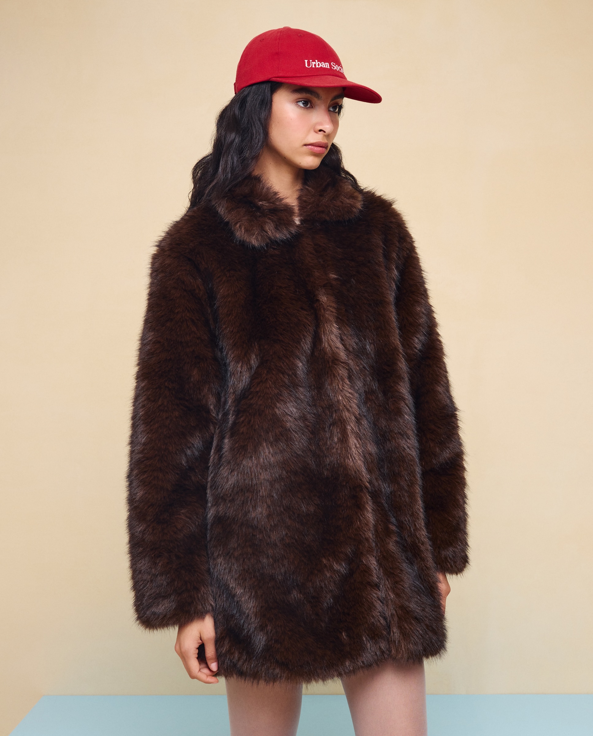 Imagen 4 de Abrigo de mujer efecto pelo - Easy Wear - Chocolate Chocolate