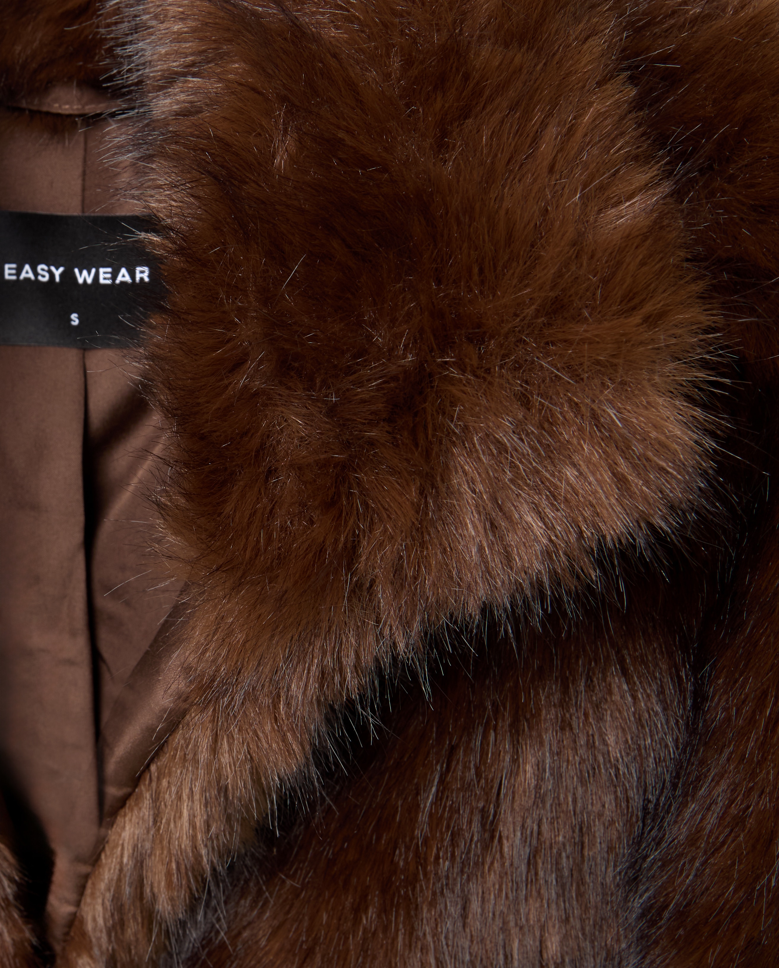 Imagen 6 de Abrigo de mujer efecto pelo - Easy Wear - Chocolate Chocolate
