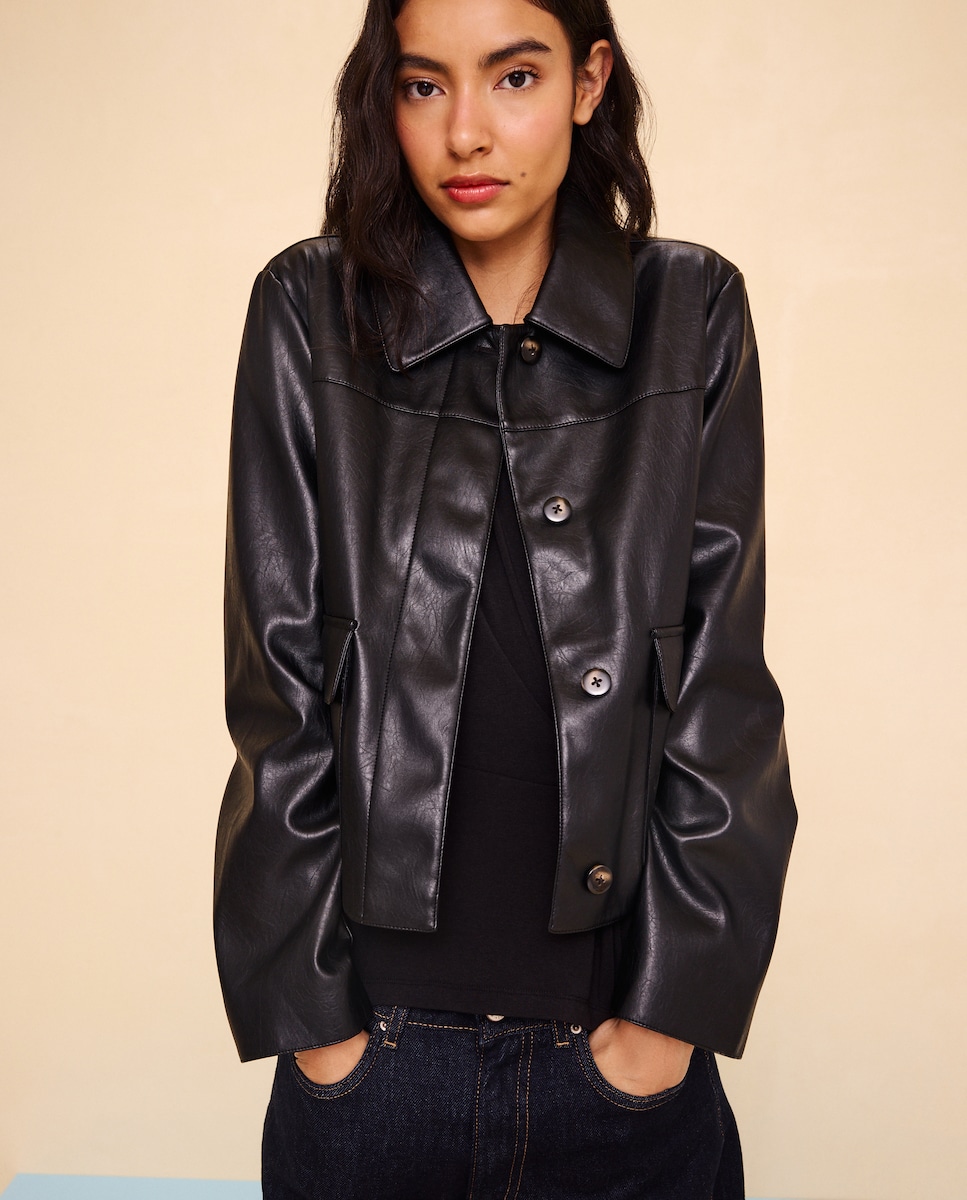 Imagen 0 de Chaqueta corta de mujer efecto piel Toffee