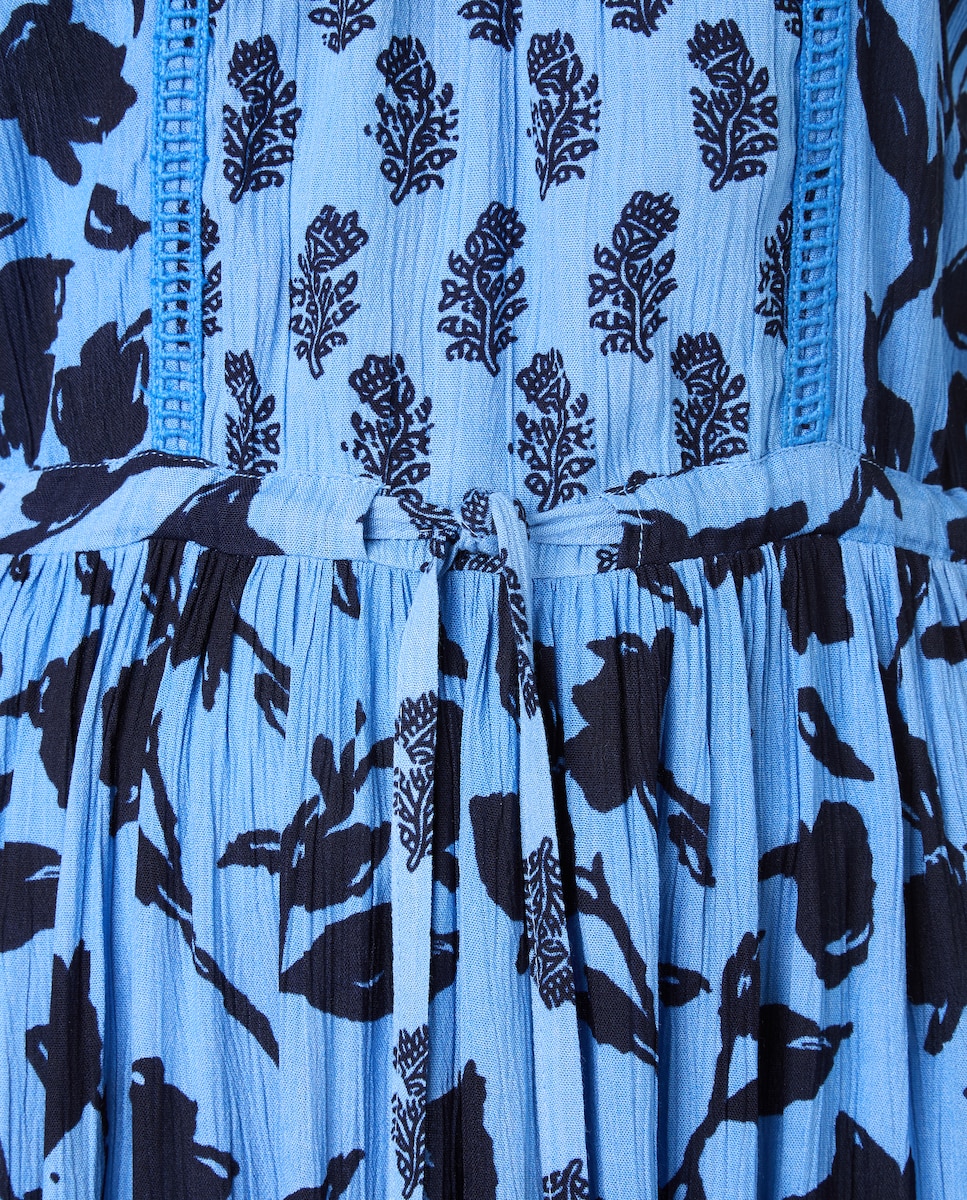 Vestido Comprido sem Mangas com Bordado Estampado Floral Azulão-5