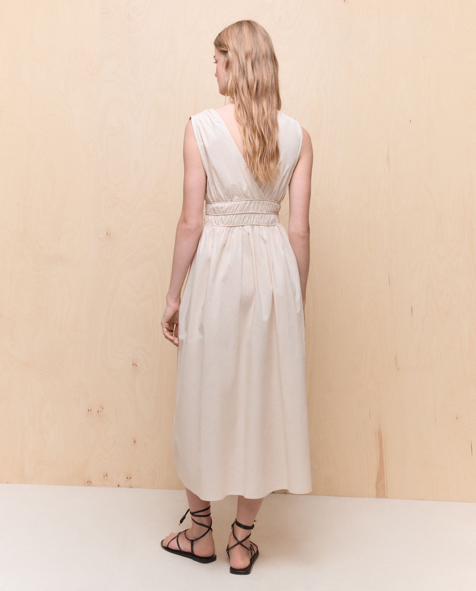 Vestido Comprido Liso Bege-3