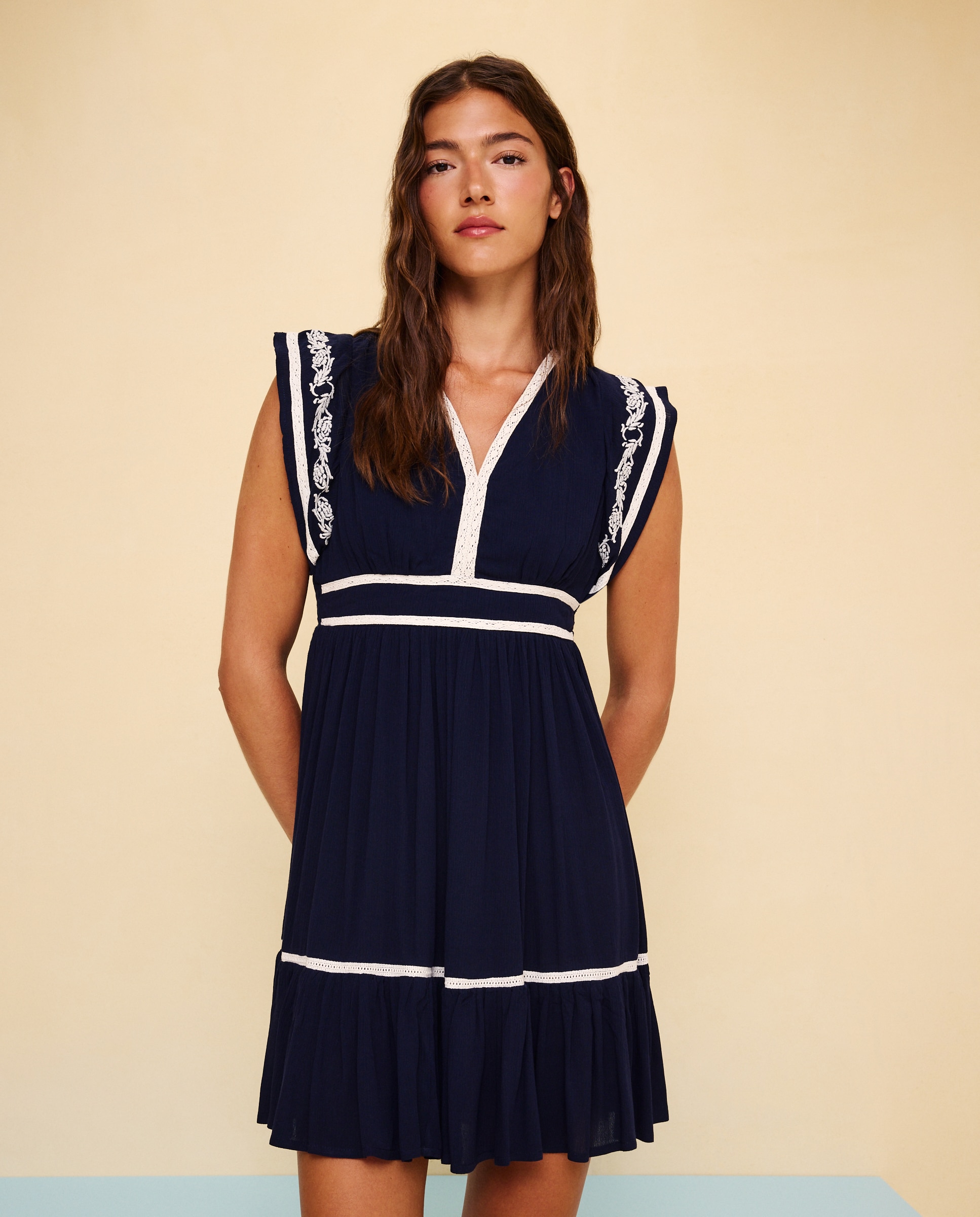 Vestido Curto Ondulado Azul-marinho-2