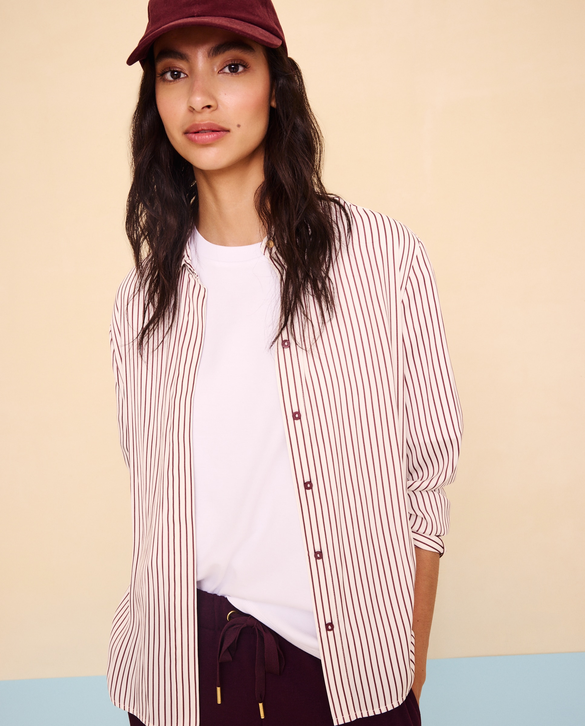 Imagem 0 de Camisa acetinada de mulher