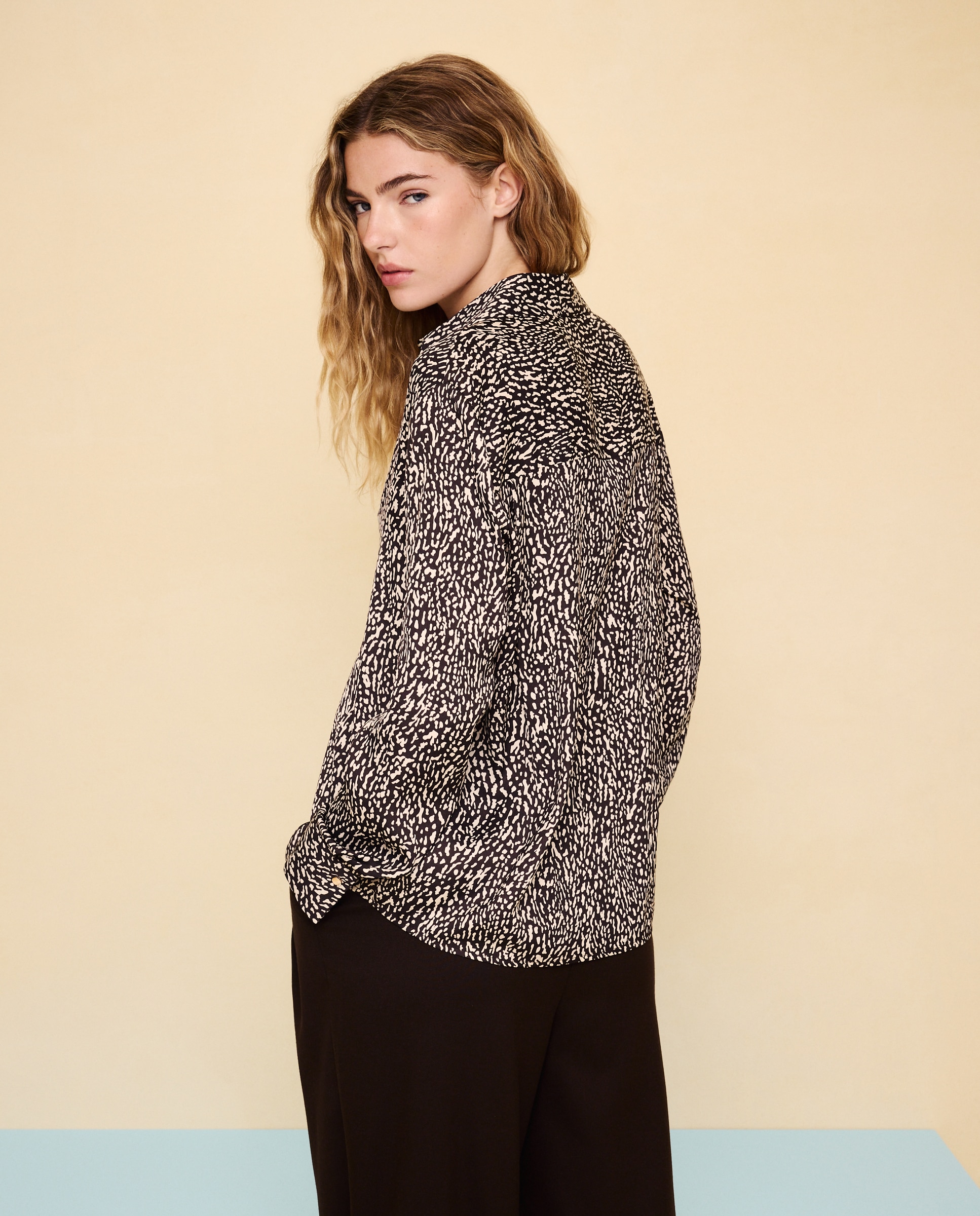 Camisa de mujer satinada - Easy Wear - Marrón Marrón-3