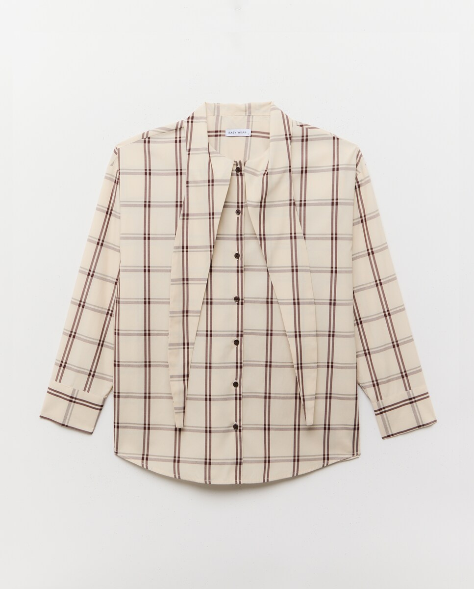 Imagem 0 de Camisa aos Quadrados com Laço