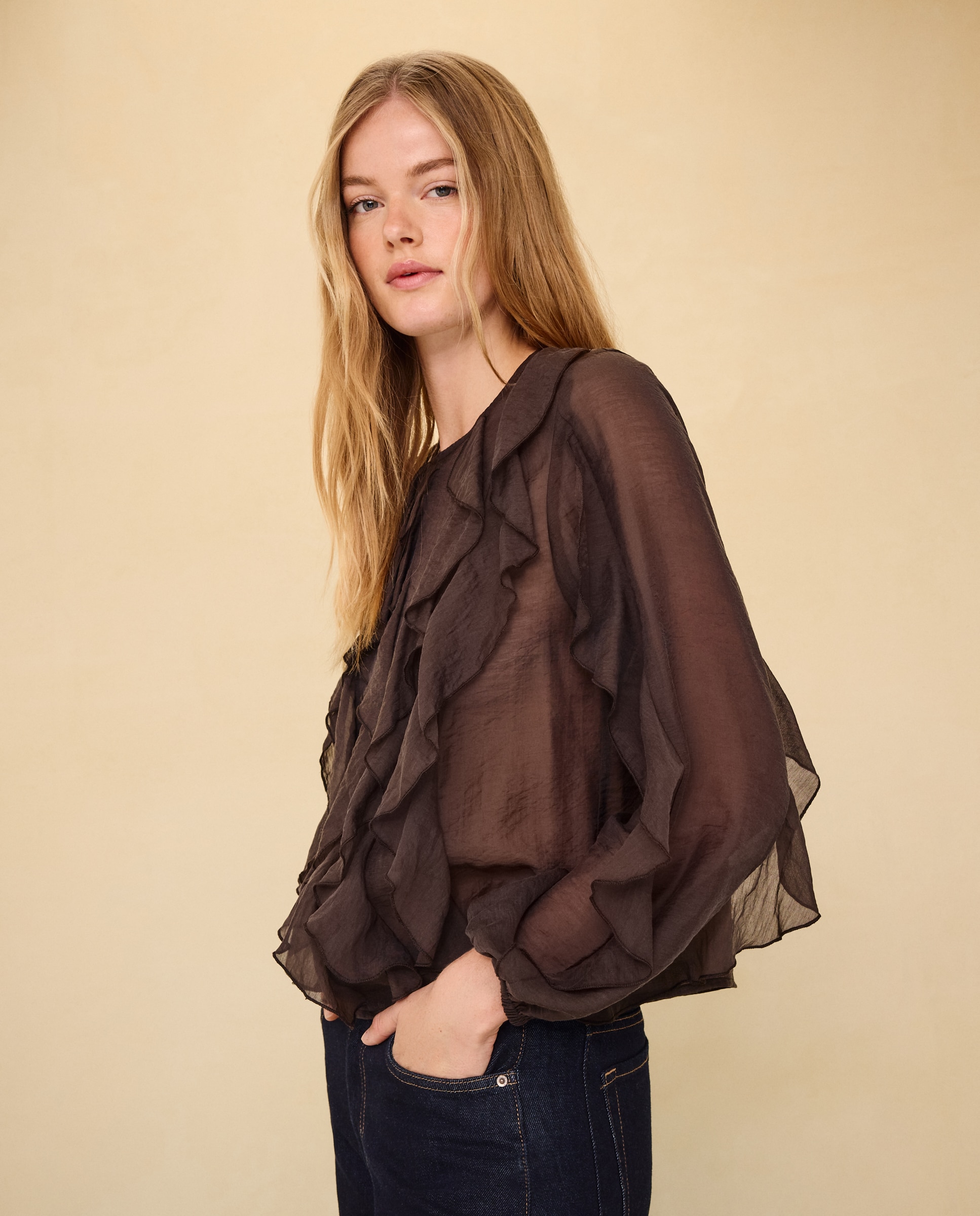 Blusa de mujer con volantes - Easy Wear - Marrón Marrón-1