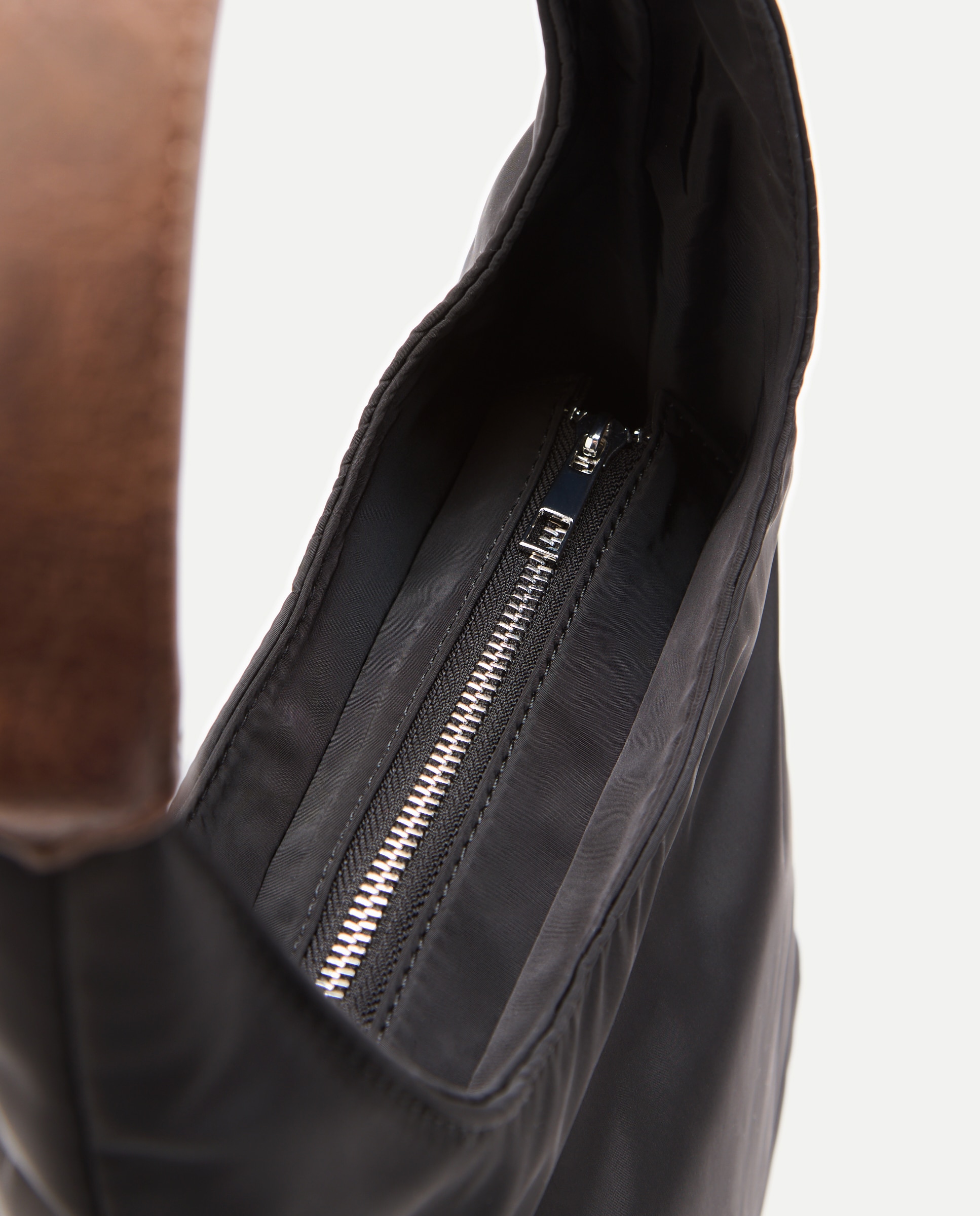 Hobo de nylon de mujer - Easy Wear - Negro Negro-4