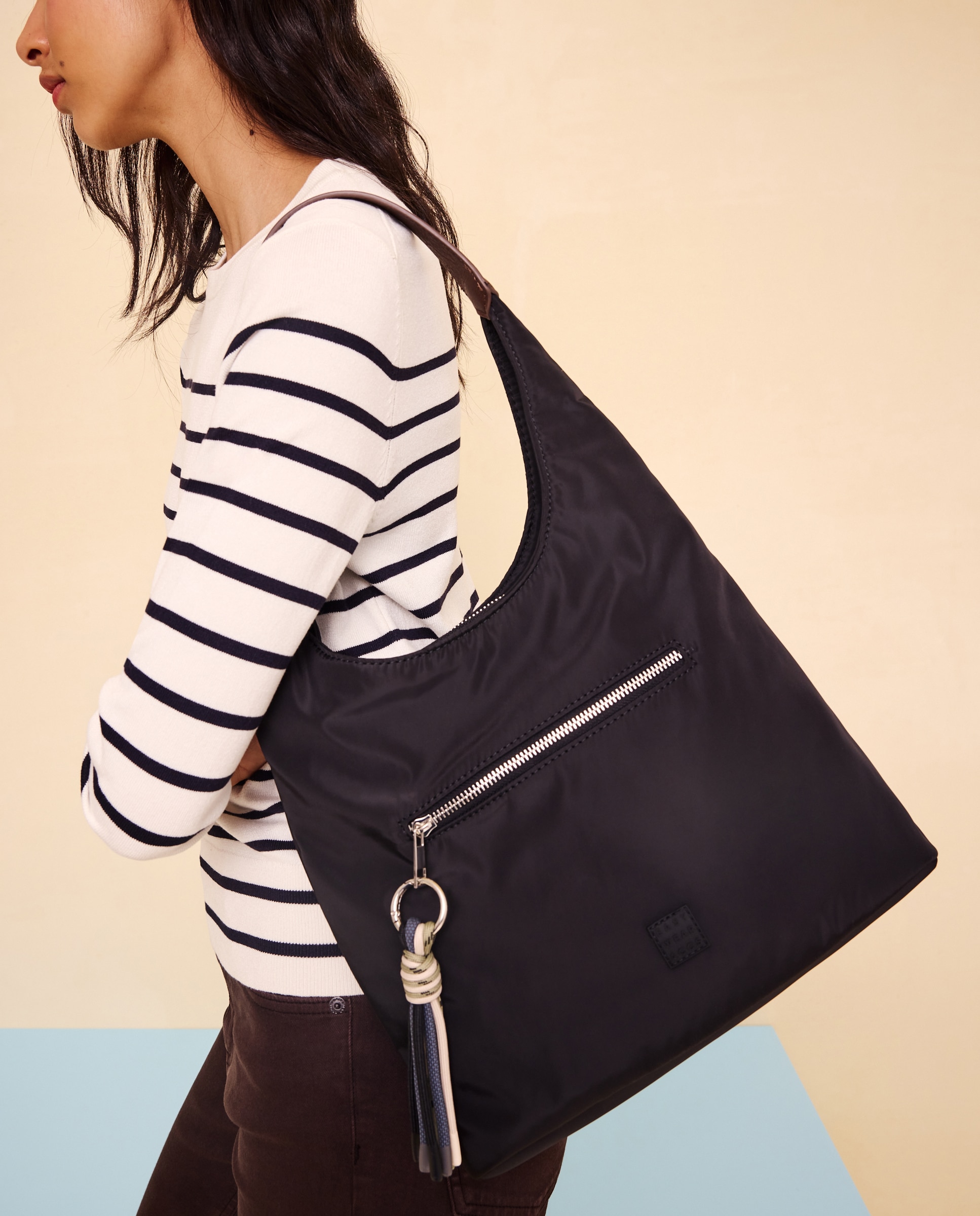 Hobo de nylon de mujer - Easy Wear - Negro Negro-6