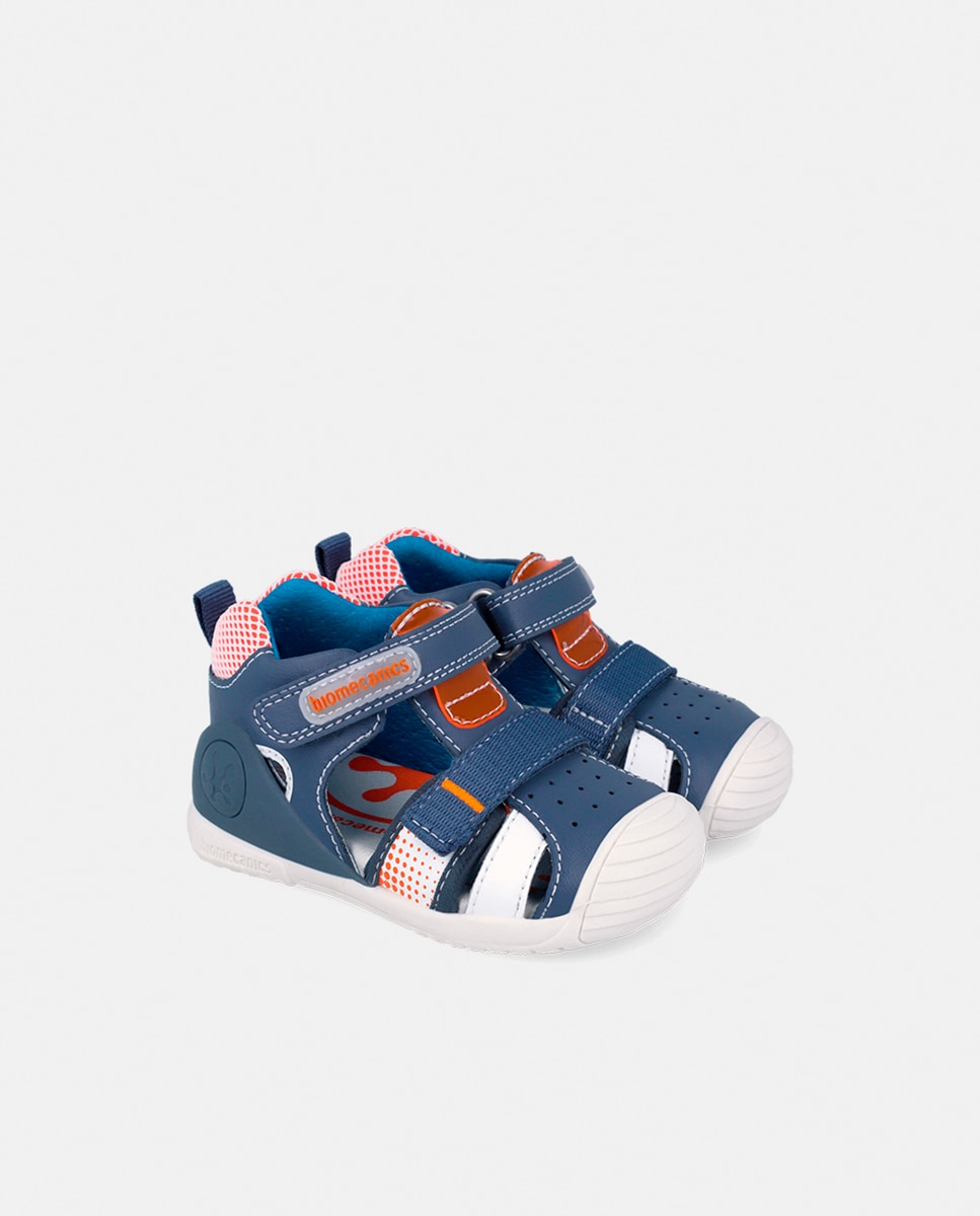 Sandálias Fechadas em Pele com Velcro Azul-2
