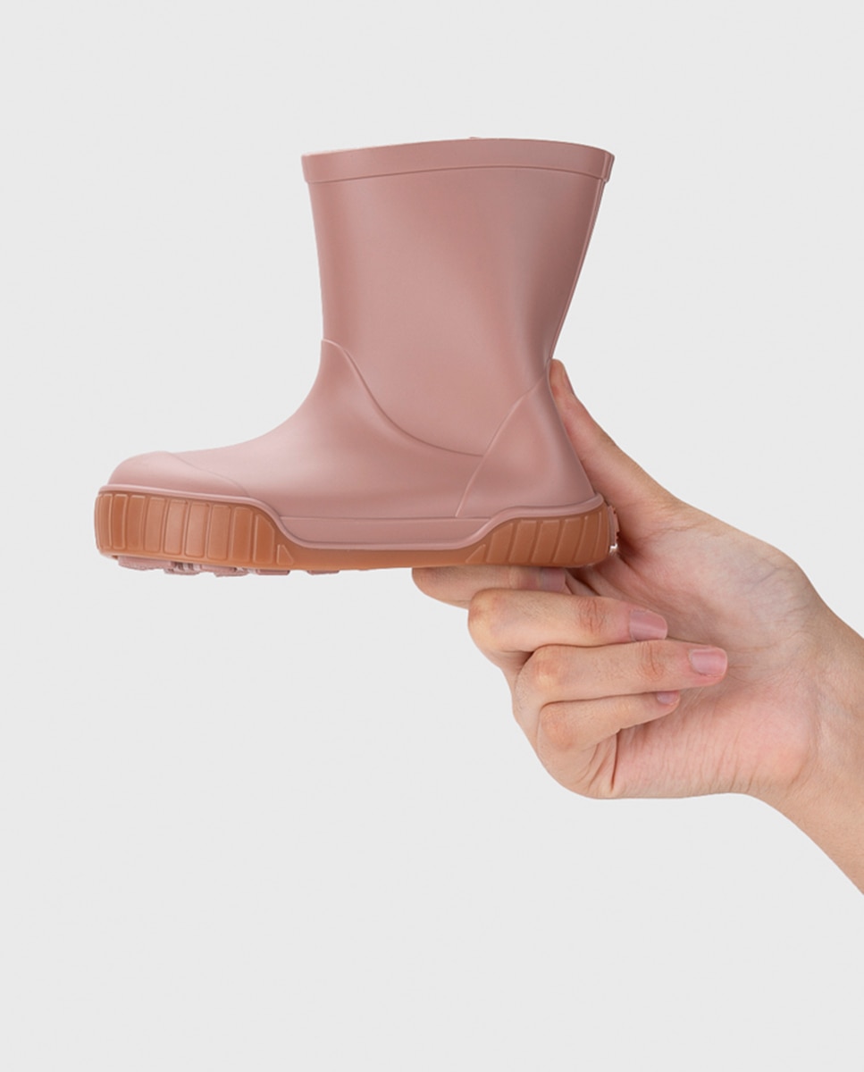 Bota de agua bicolor con el piso en color caramelo y acabado mate, diseñado en concepto barefoot medium. - Igor - Rosa Nude Rosa Nude-3