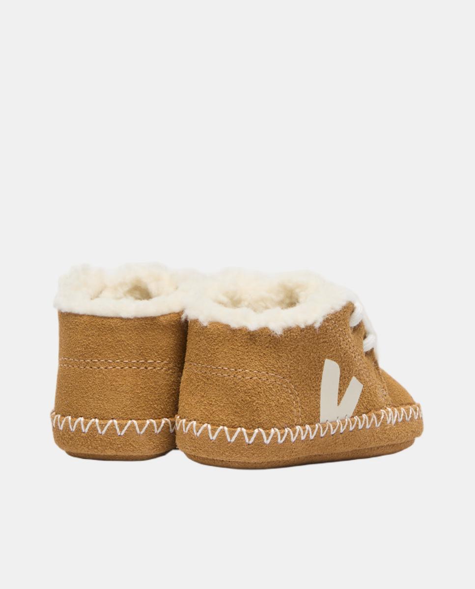 Sapatilhas de Bebé em Camurça Modelo Winter Light ZZ Veja Castanho Suave-2