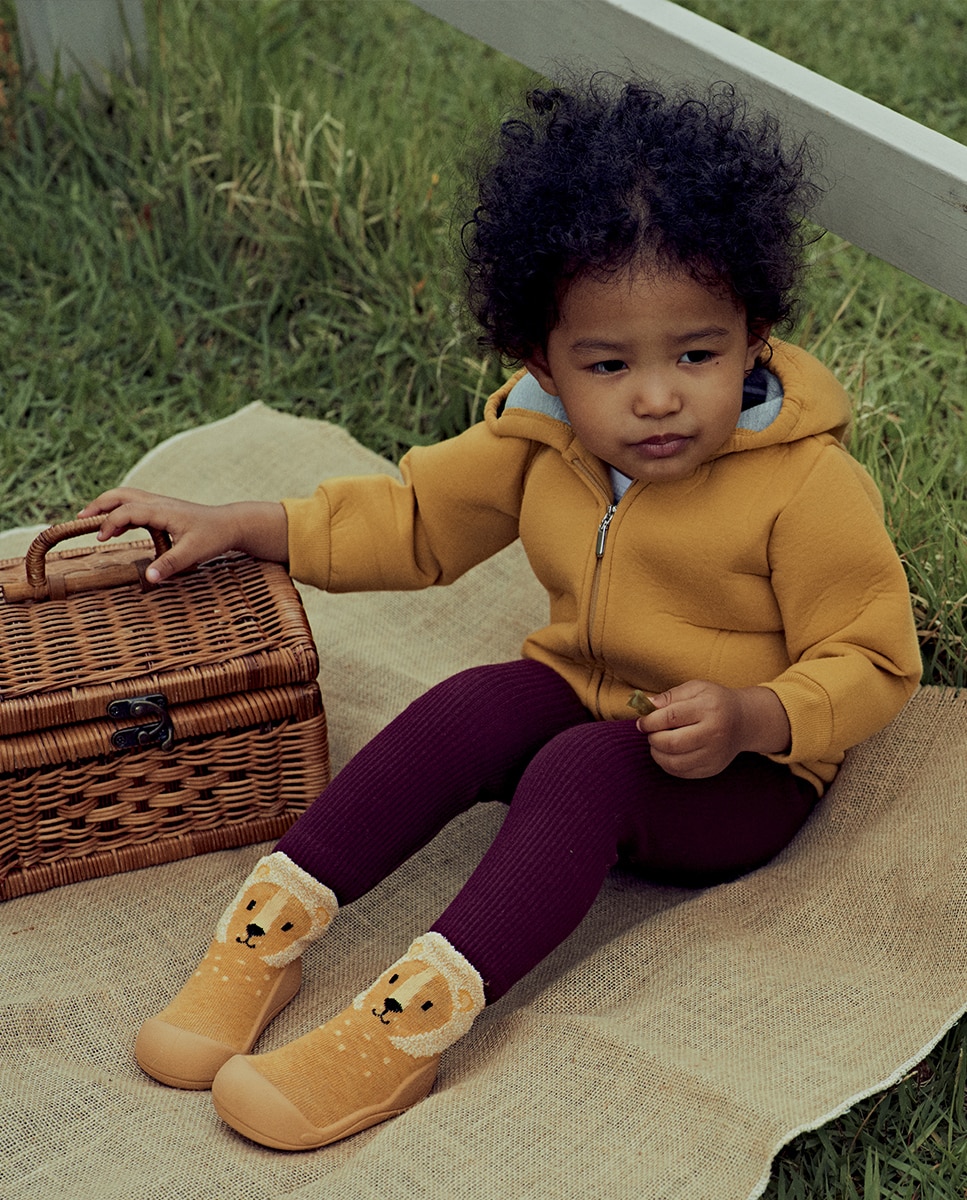 Pantufas de Bebé com Desenho de Leão e em Algodão - Amarelo Attipas Amarelo-2