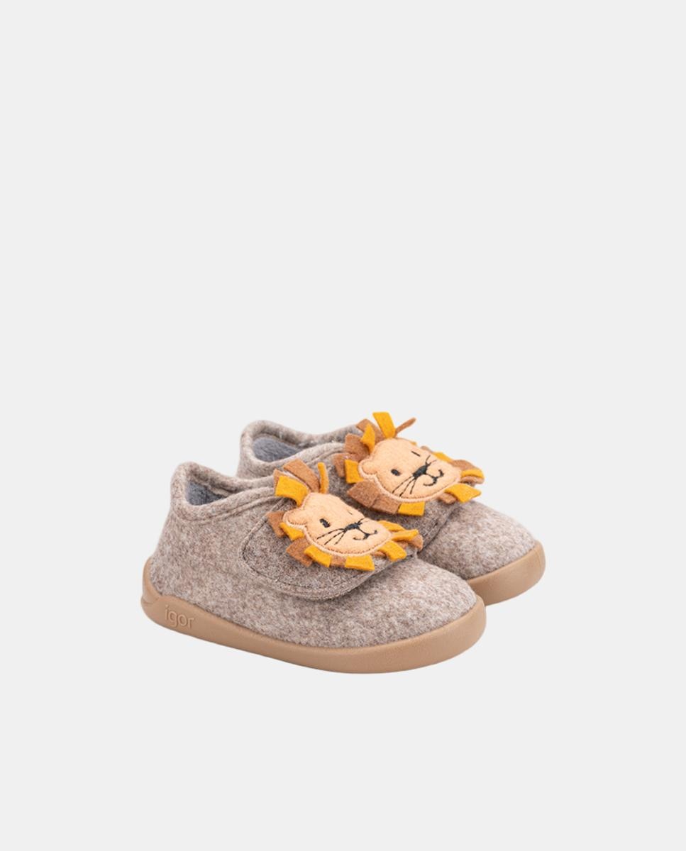 Zapatilla de estar por casa para niños y niñas con detalle de león, de concepto barefoot. - Igor - Marrón Suave Marrón Suave-2