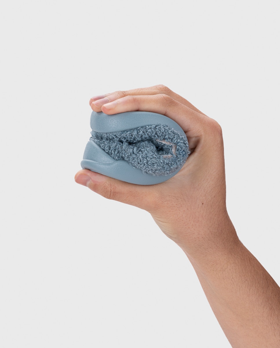 Zapatilla de estar por casa para niños y niñas con detalle de erizo, de concepto barefoot medium. - Igor - Azul índigo Azul índigo-4