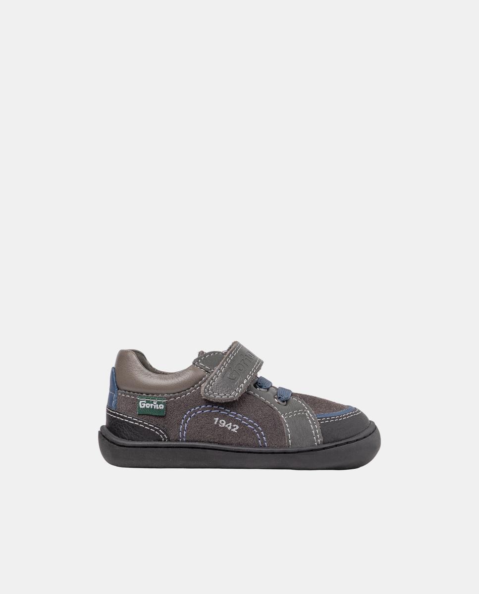 Imagem 0 de Sapatos Respeitadores Fabricados em Pele