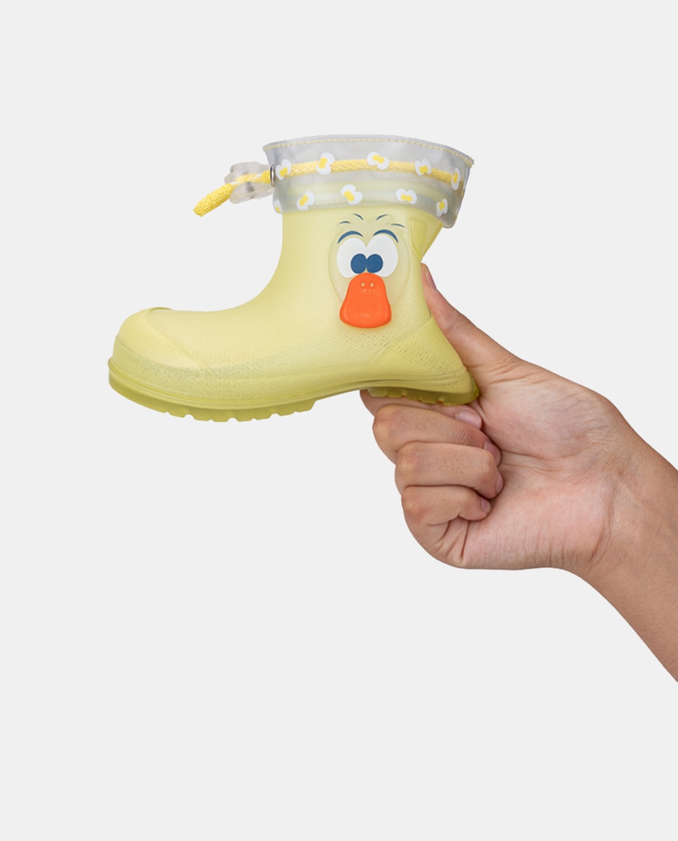 Imagen 3 de Bota de agua de caña baja con detalle de pato en el lateral y en acabado mate, de concepto barefoot medium - Igor - Amarillo Amarillo