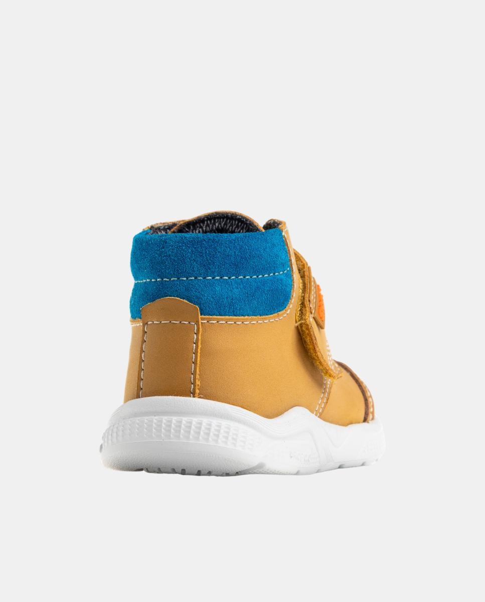Botas Amarelos-3