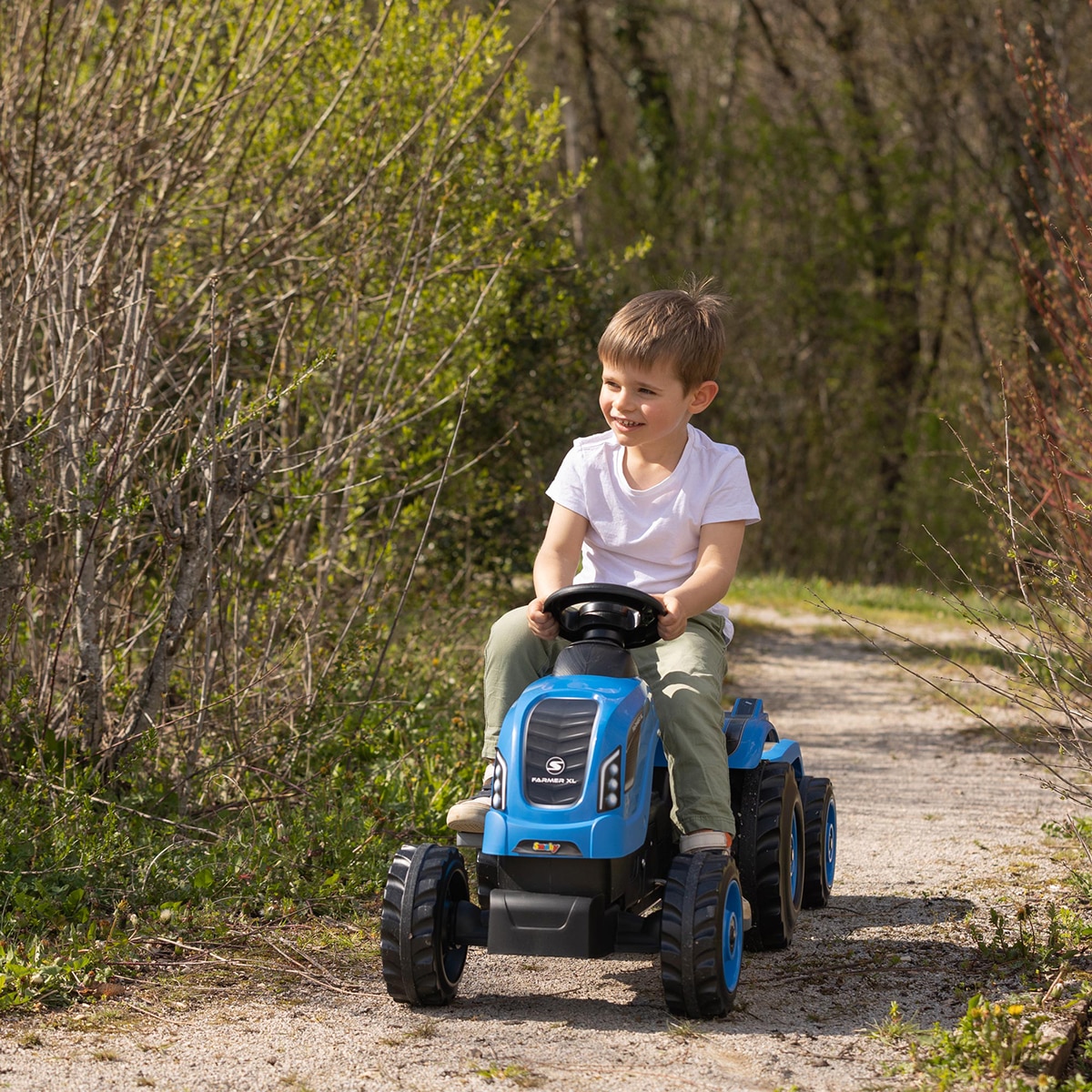 Tractor Farmer XL Azul con Remolque Smoby 7