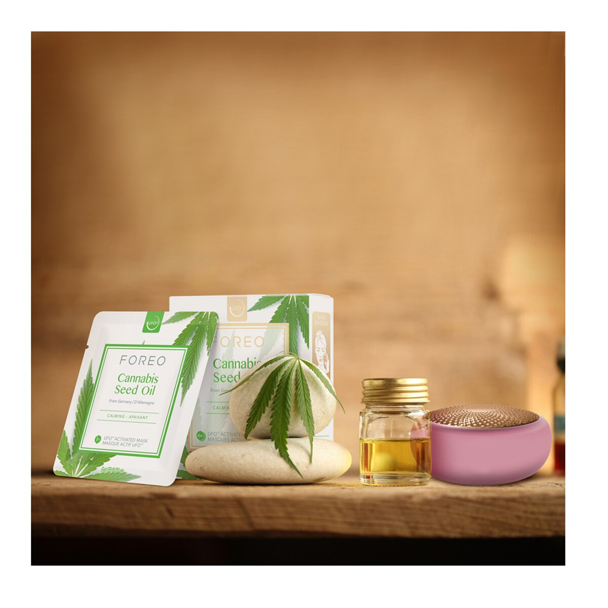 Mascarilla facial hidratante y calmante para UFO Cannabis Seed Oil FOREO 6