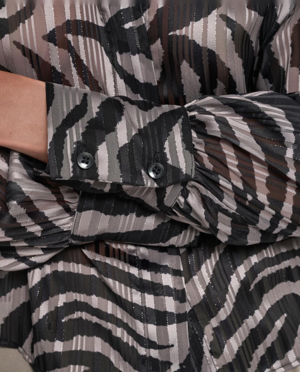 Blusa com Animal Print de Zebra Multicolor-3