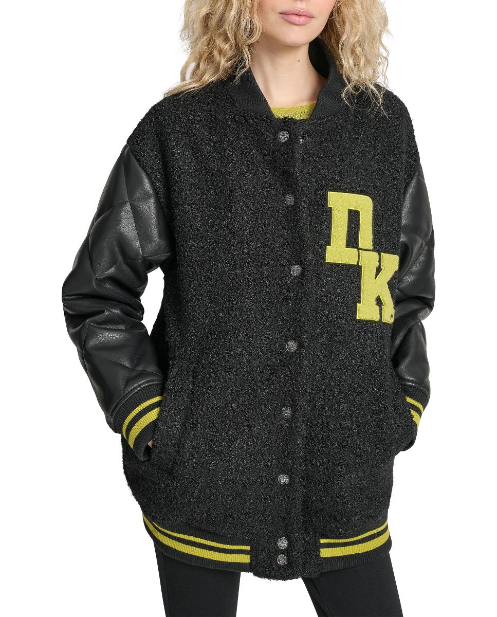 Imagen 0 de Chaqueta de mujer estilo bomber con logo