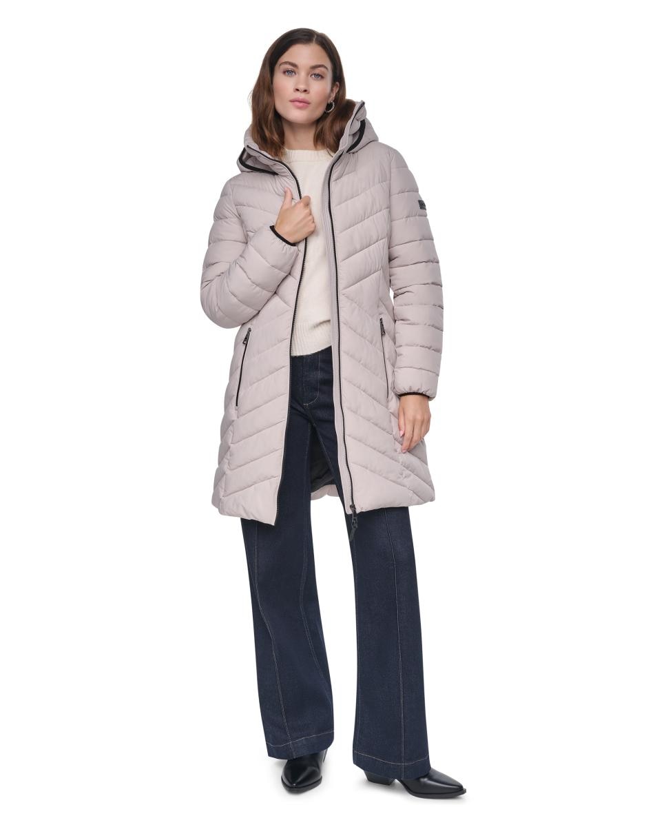 Imagen 2 de Abrigo largo de mujer acolchado tipo parka - DKNY - Gris Gris
