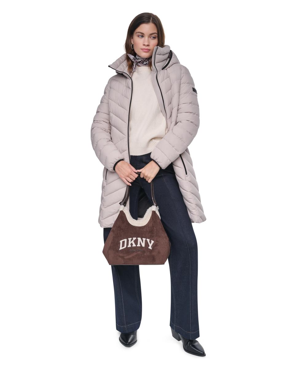 Imagen 3 de Abrigo largo de mujer acolchado tipo parka - DKNY - Gris Gris