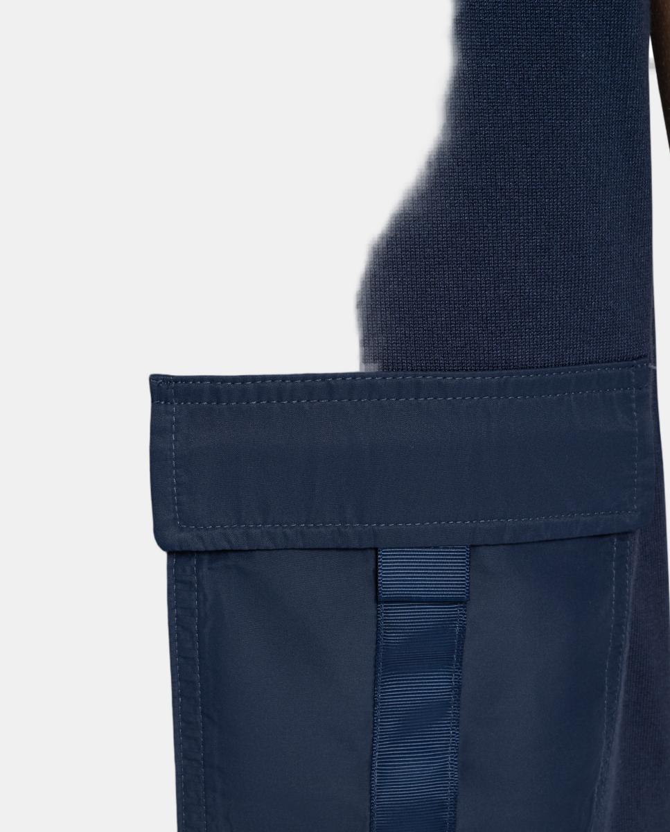 Camisola de Malha Canelada com Detalhe de Bolso Azul-3