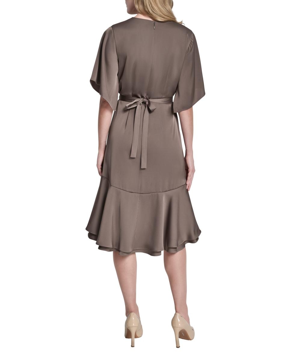 Vestido Fluido Acetinado Castanho-3