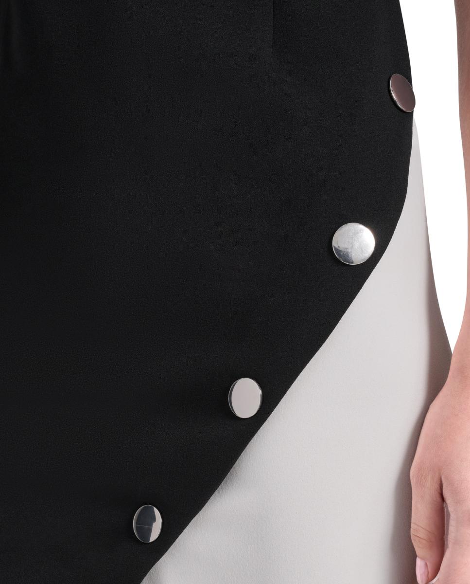Vestido Curto com Detalhe de Tachas Multicolor-2
