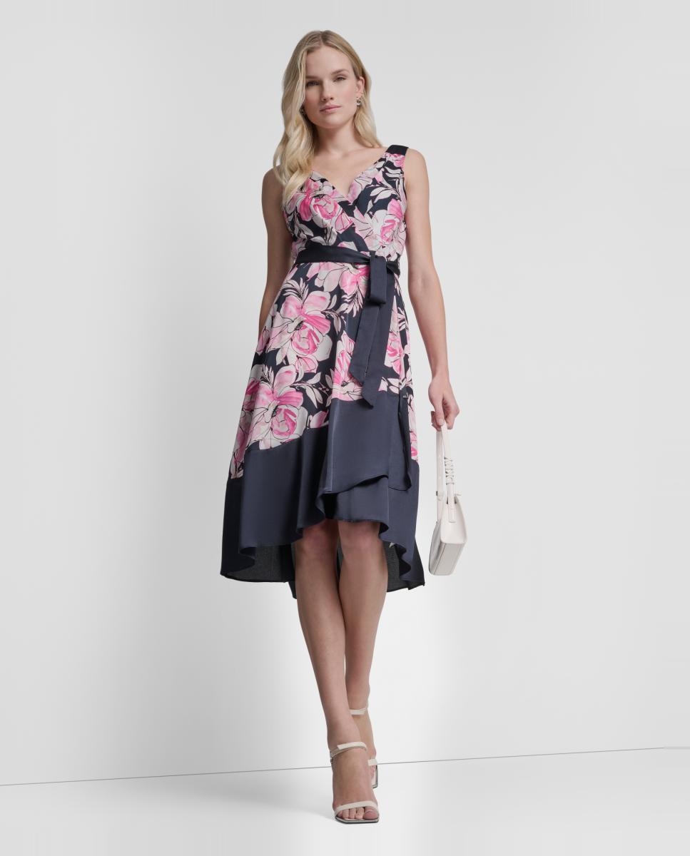 DKNY - Vestido de falda fluida.