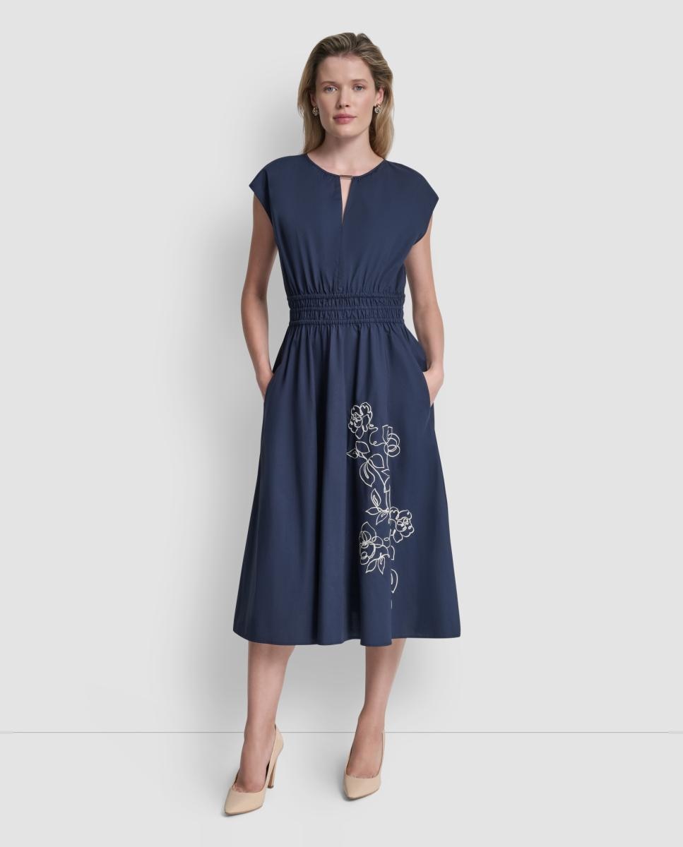Vestido Midi com Detalhe de Bordado Floral Azul-1