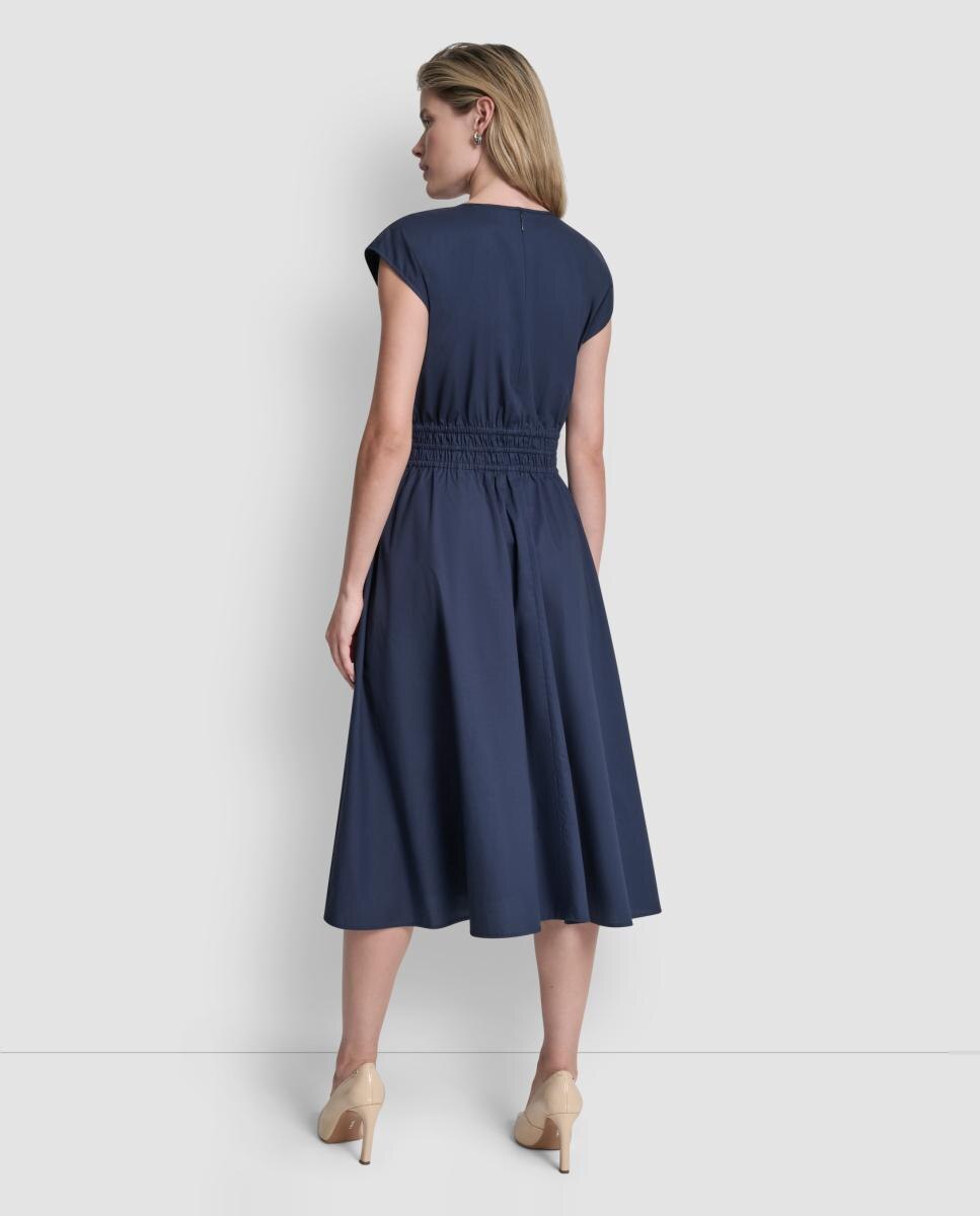 Vestido Midi com Detalhe de Bordado Floral Azul-3