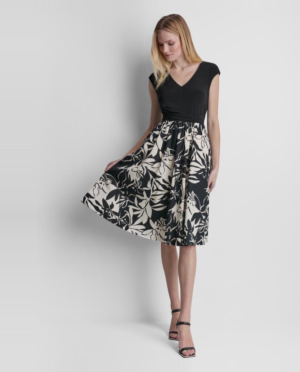 DKNY - Vestido midi sin mangas.