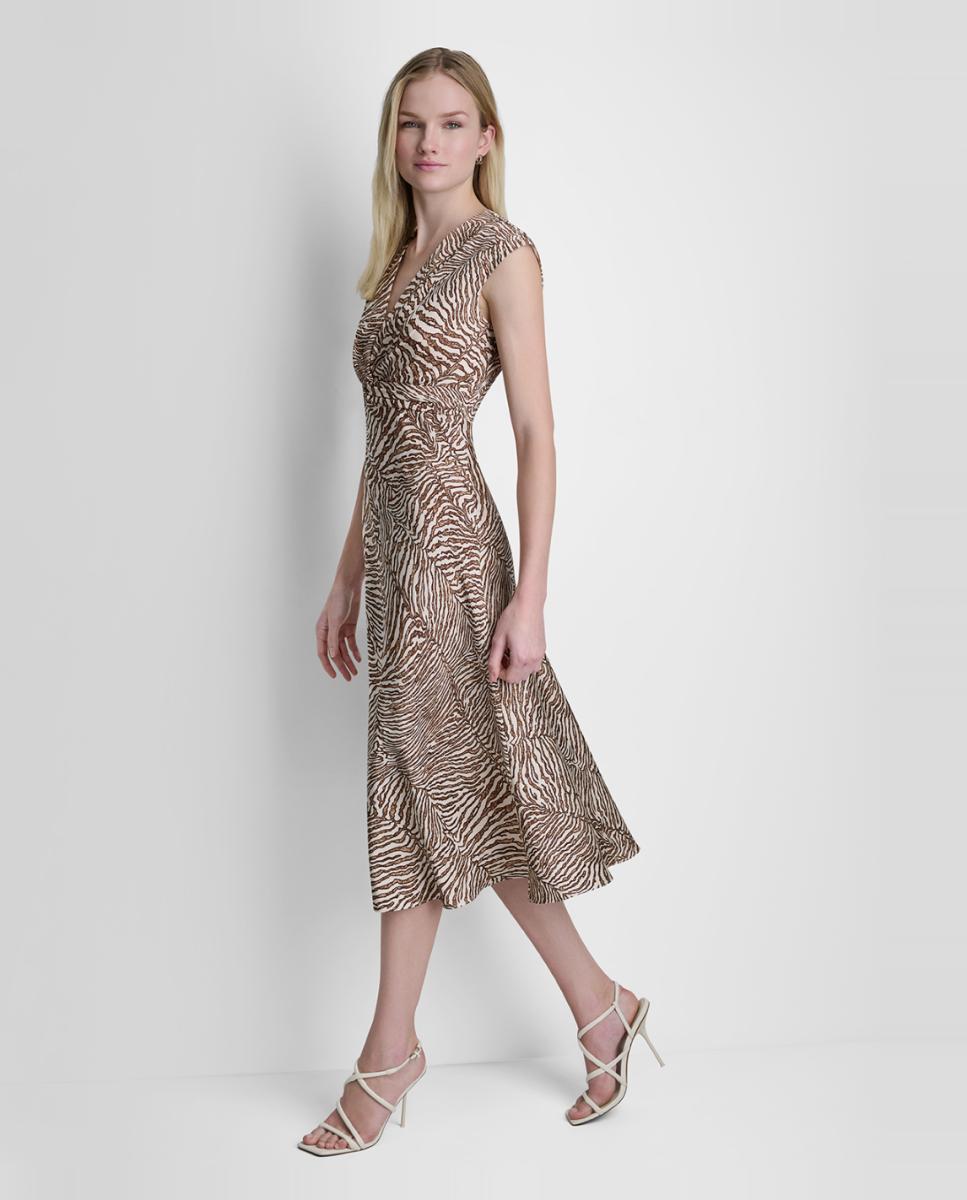 Vestido Midi sem Mangas e com Decote em Bico Bege-5
