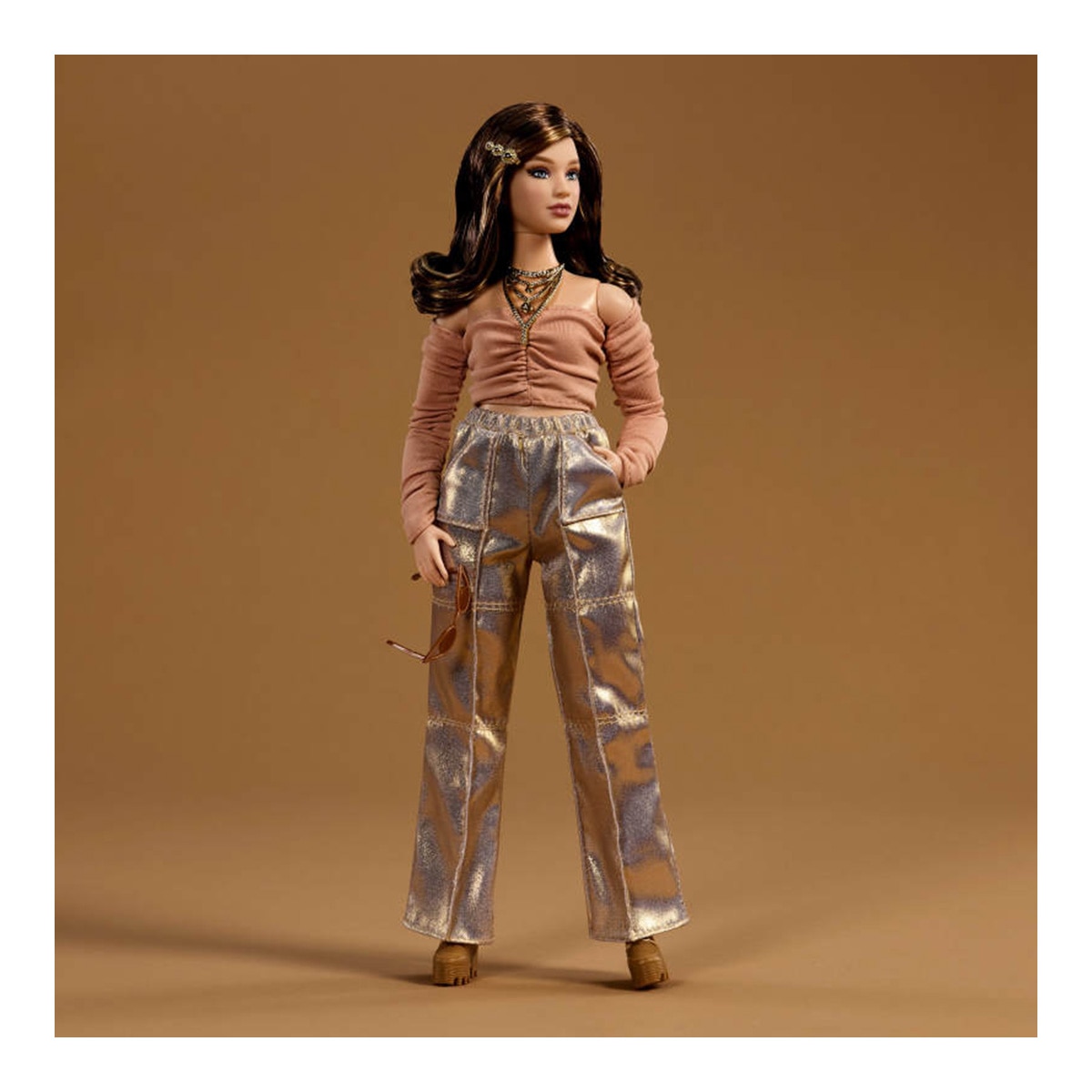 MUÑECA BARBIE SIGNATURE YOU CREATE BARBIE BASICS KIT 3 2