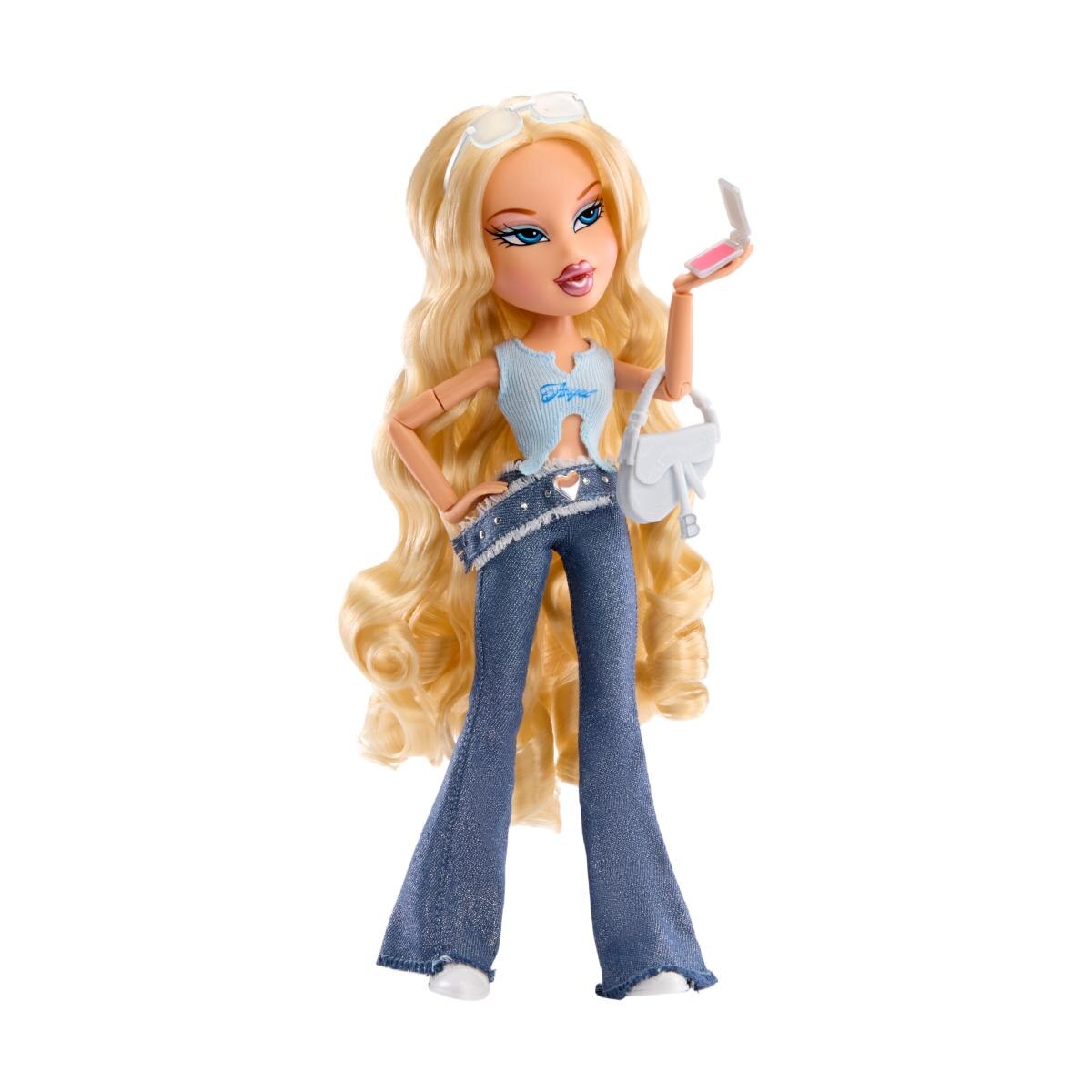 Imagen 2 de Muñeca Fashion Cloe 2001 Reimagined Bratz