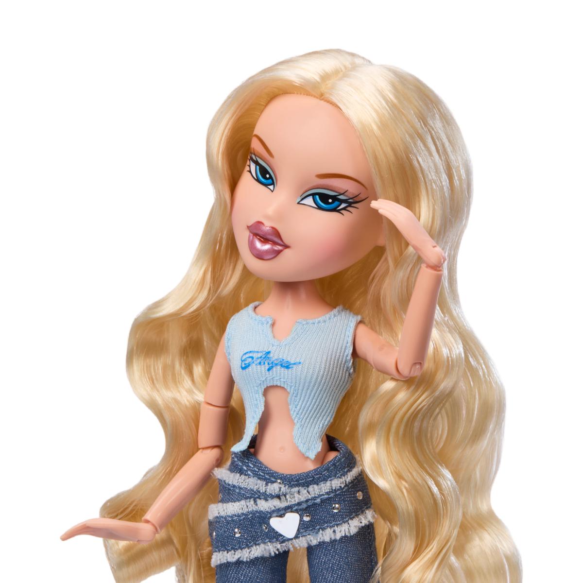 Imagen 4 de Muñeca Fashion Cloe 2001 Reimagined Bratz