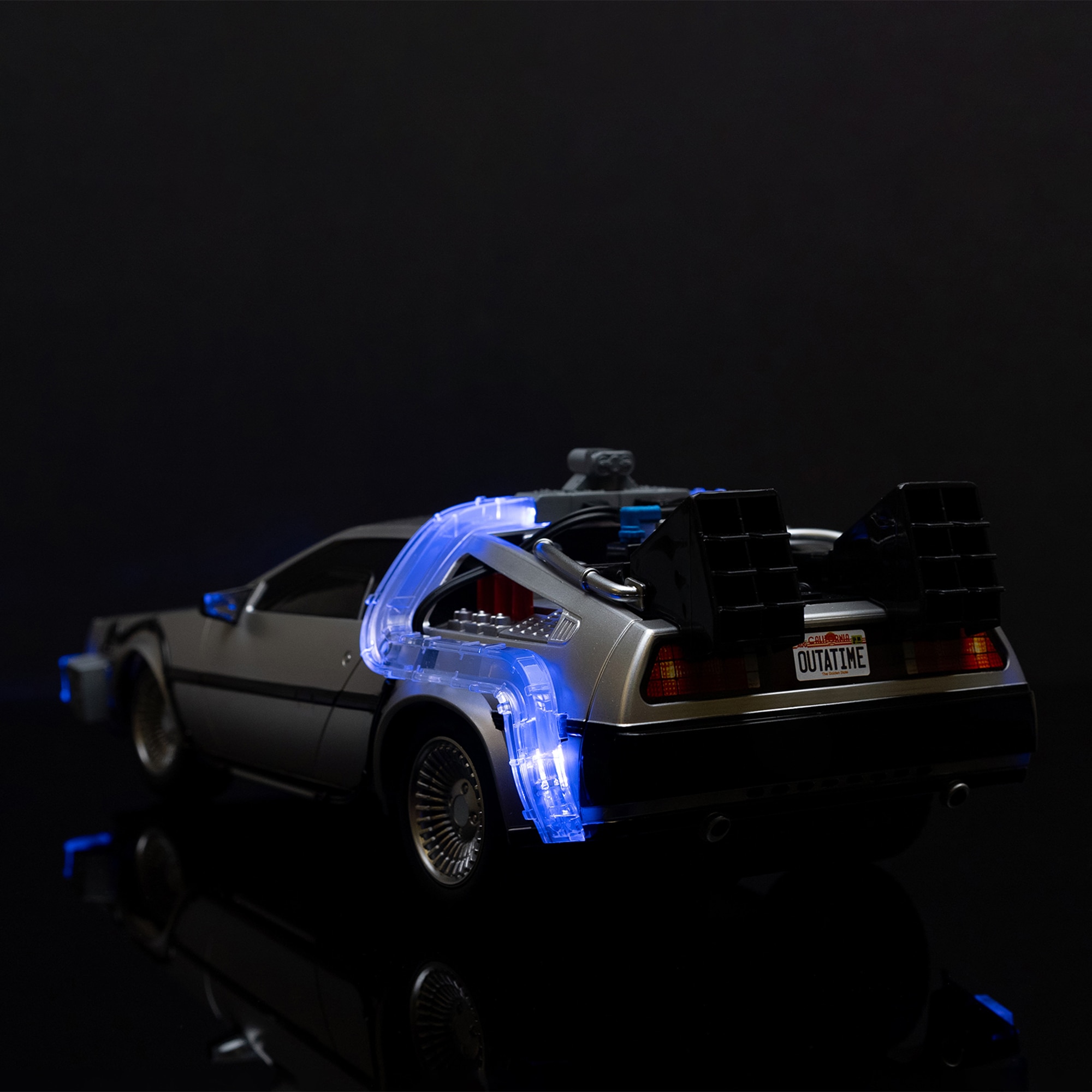 Coche Radiocontrol Dlorean Regreso al Futuro Ii 1:16 Regreso al futuro Simba 12
