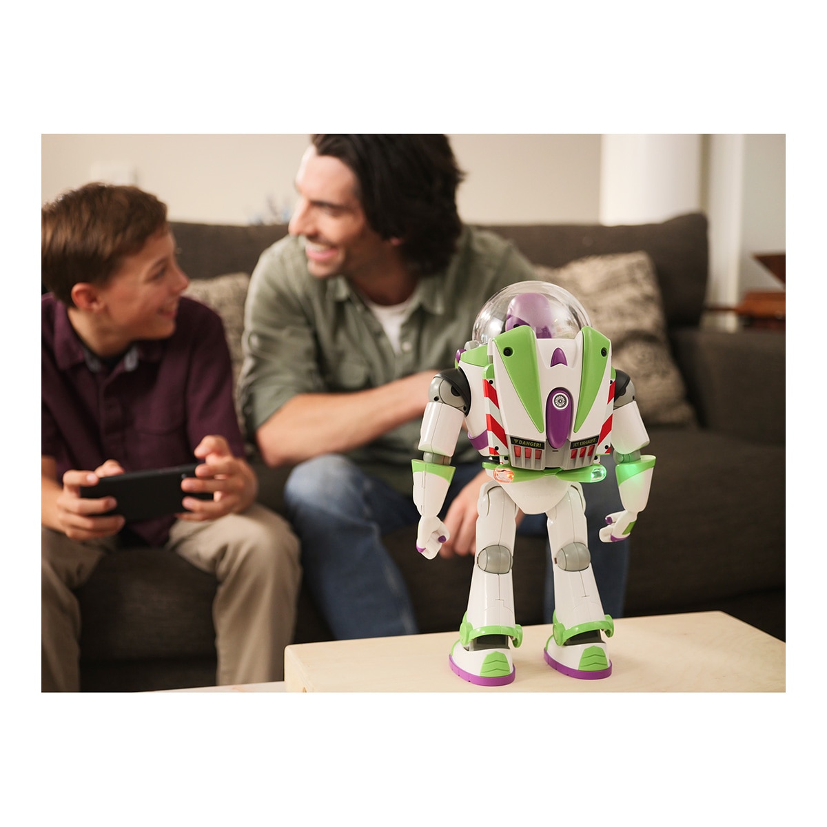 Robot Buzz Lightyear Versión Española Toy Story Robosen modelos surtidos 8