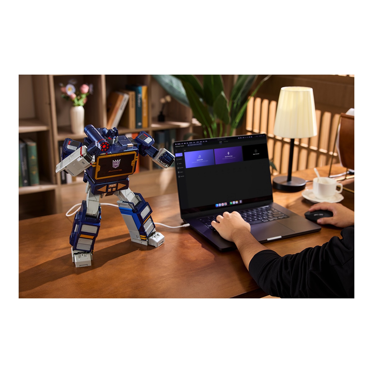 Robot Soundwave G1 Ed. Limitada Transformers Robosen modelos surtidos 8