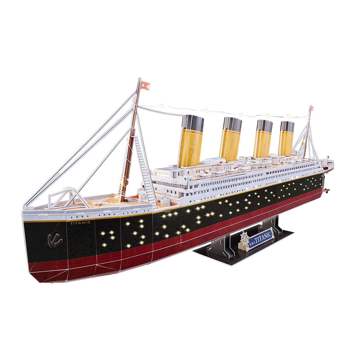 Puzzle 3D barco RMS Titanic con iluminación led Revell 2
