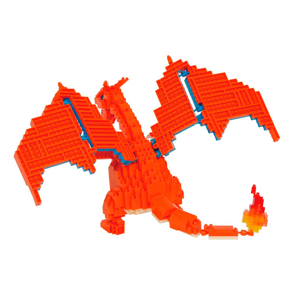 Juguete con piezas Nanoblock Charizard Kawada 3