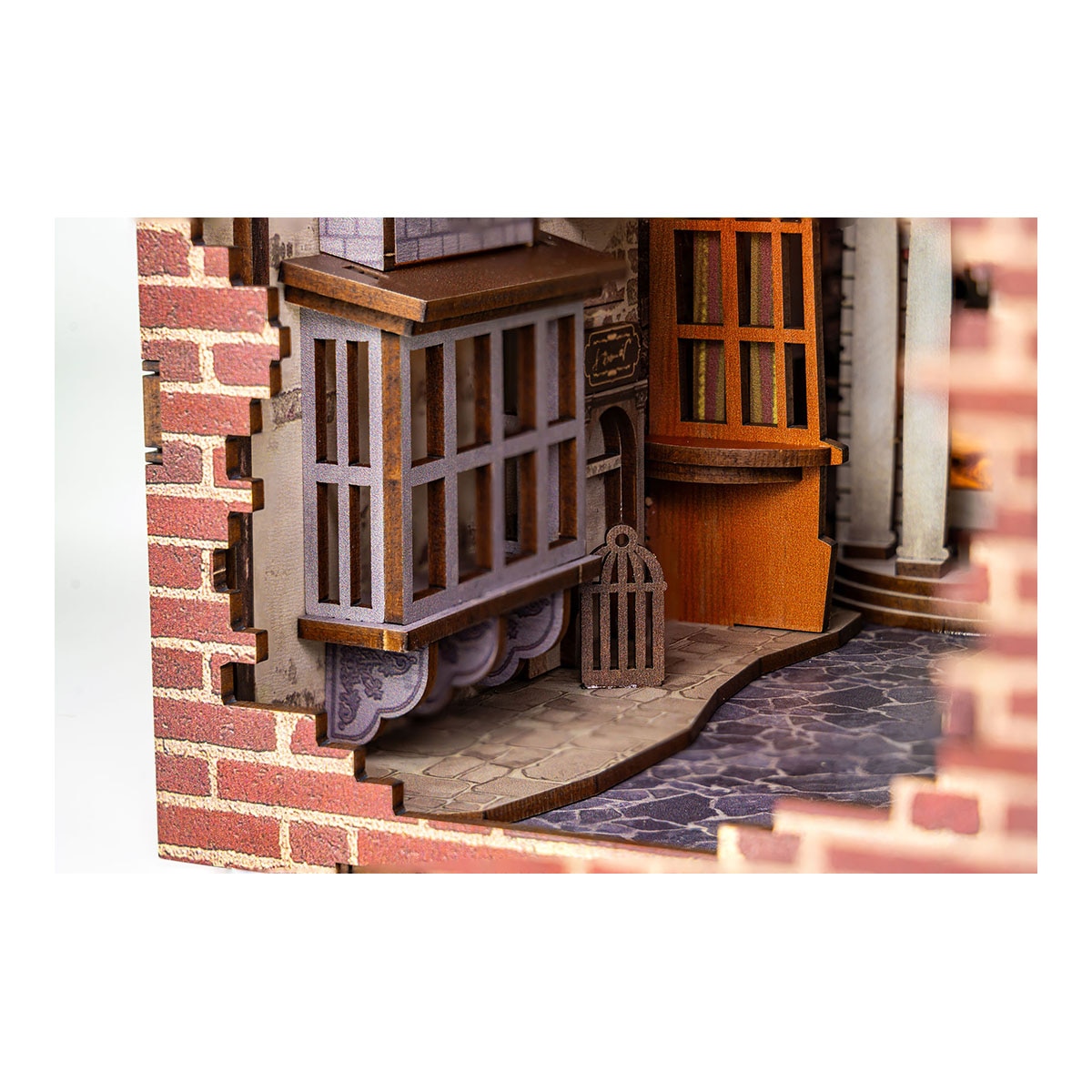 Sujeta libros con luz para montar Diagon Alley Harry Potter Revell 10