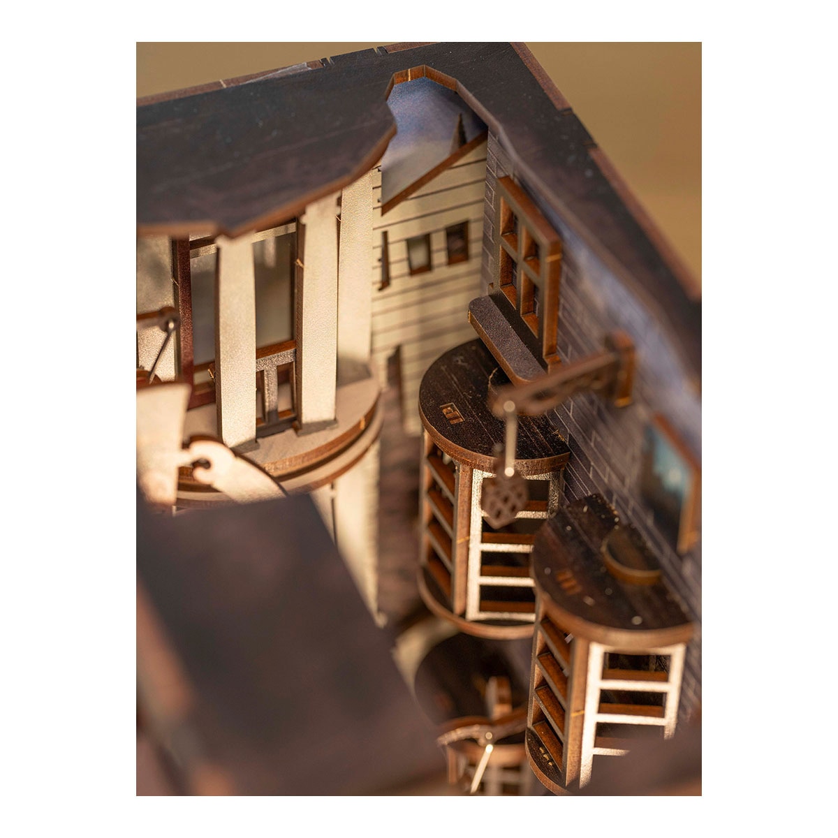 Sujeta libros con luz para montar Diagon Alley Harry Potter Revell 23