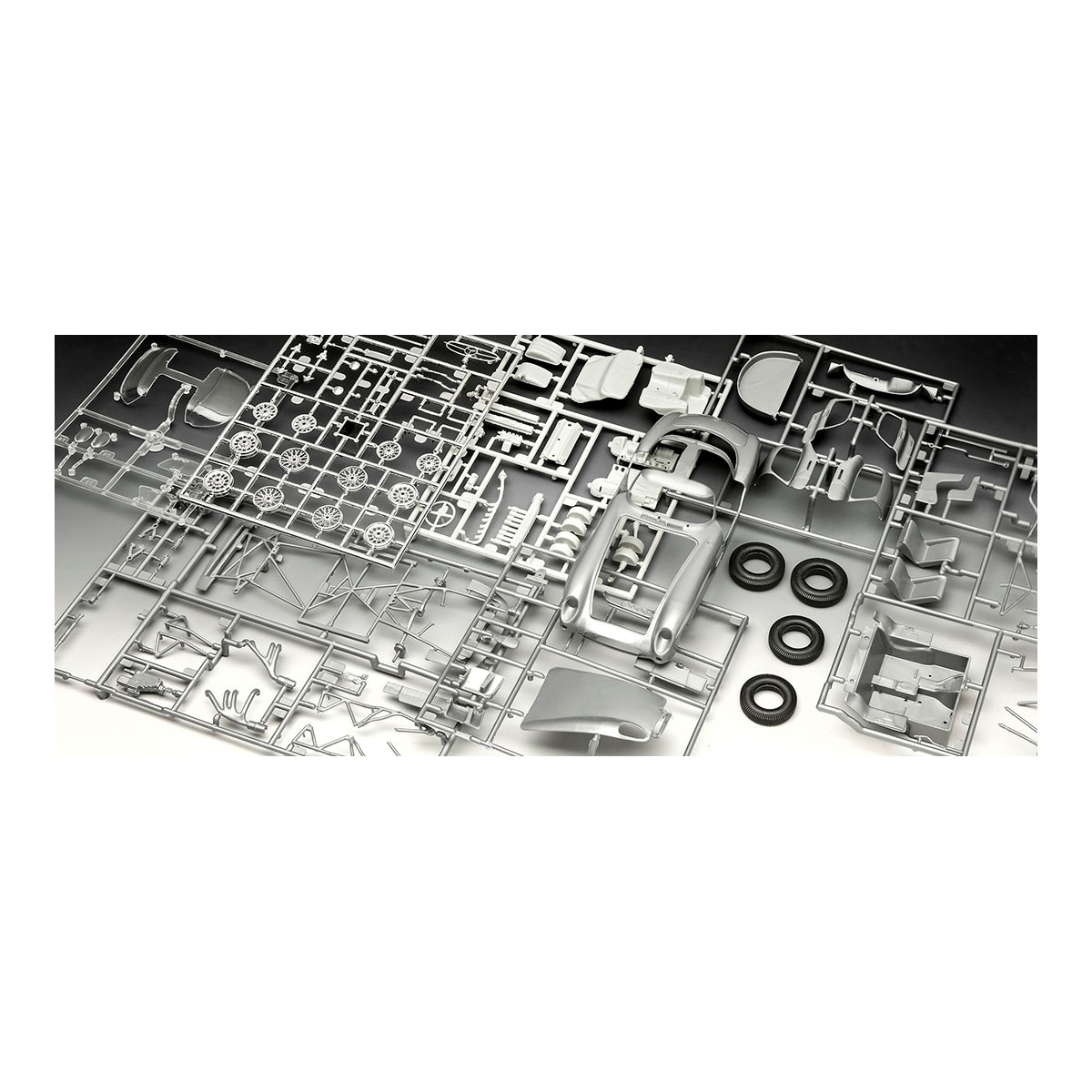Maqueta para montar Mercedes-Benz 300 SLR Revell 8