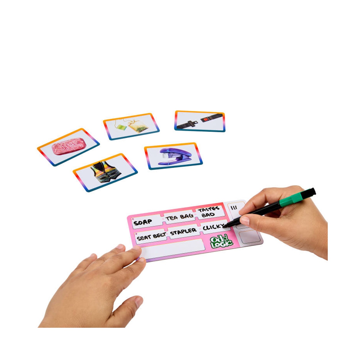 Juego de mesa familiar Odd Logic 3-6 jugadores desde 10 años ideal para fiestas y noches de juegos Mattel Games 3
