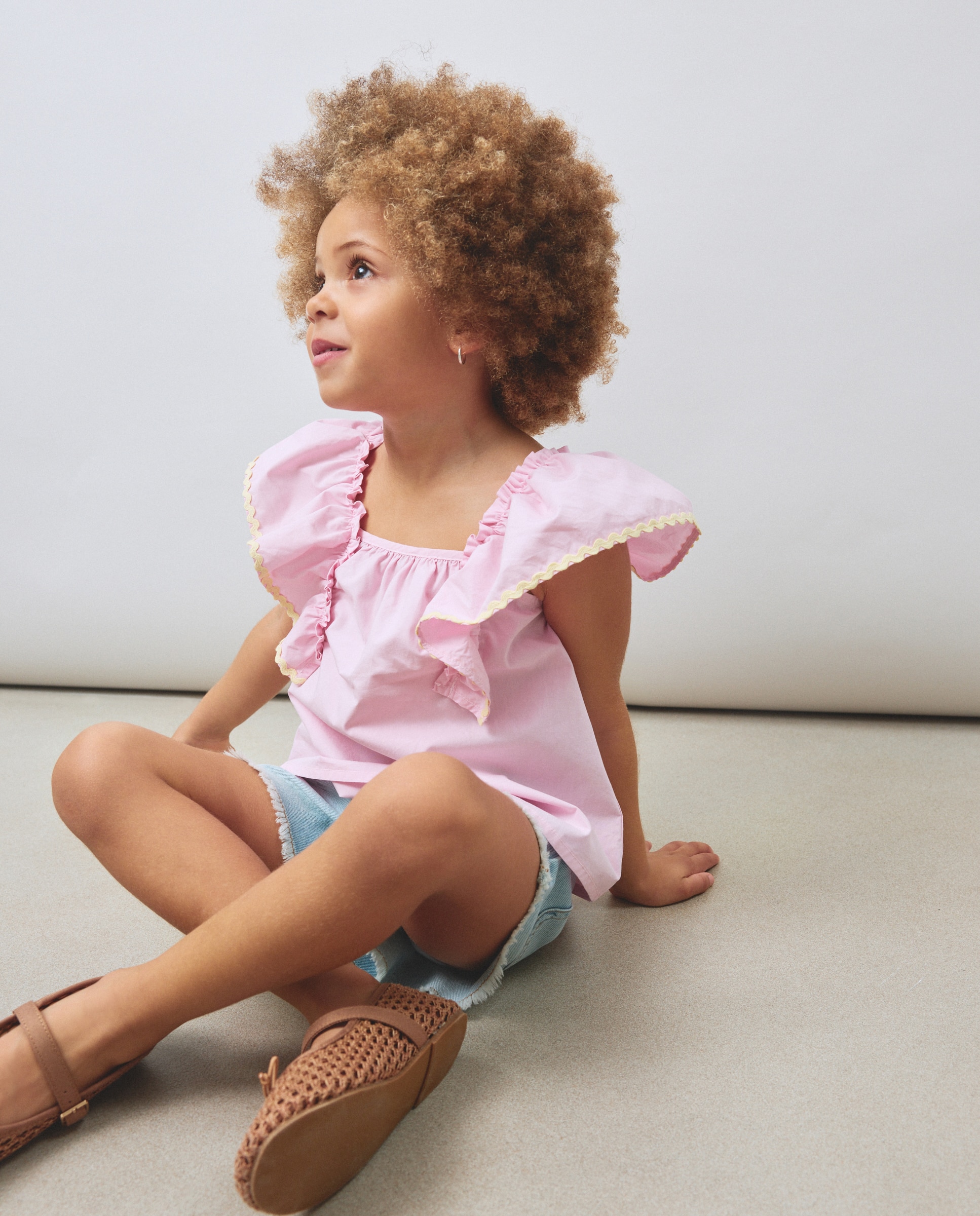 Imagem 0 de Blusa com Folho e Alças Largas