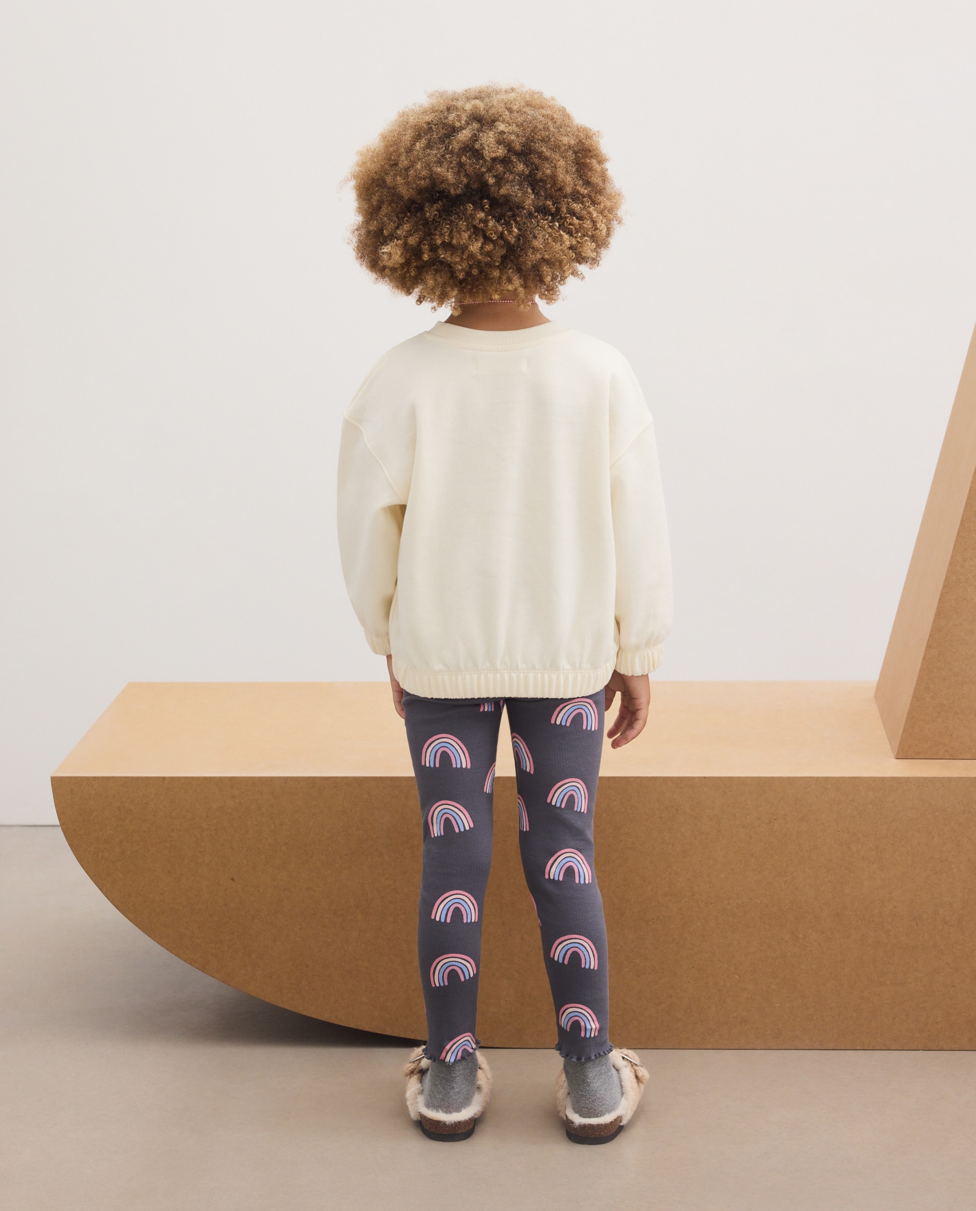 Conjunto de 2 peças de Criança com Sweatshirt com Estampado Posicional de Arco-íris e leggings Canelados com Estampado All Over Kids El Corte Inglés Multicolor-2