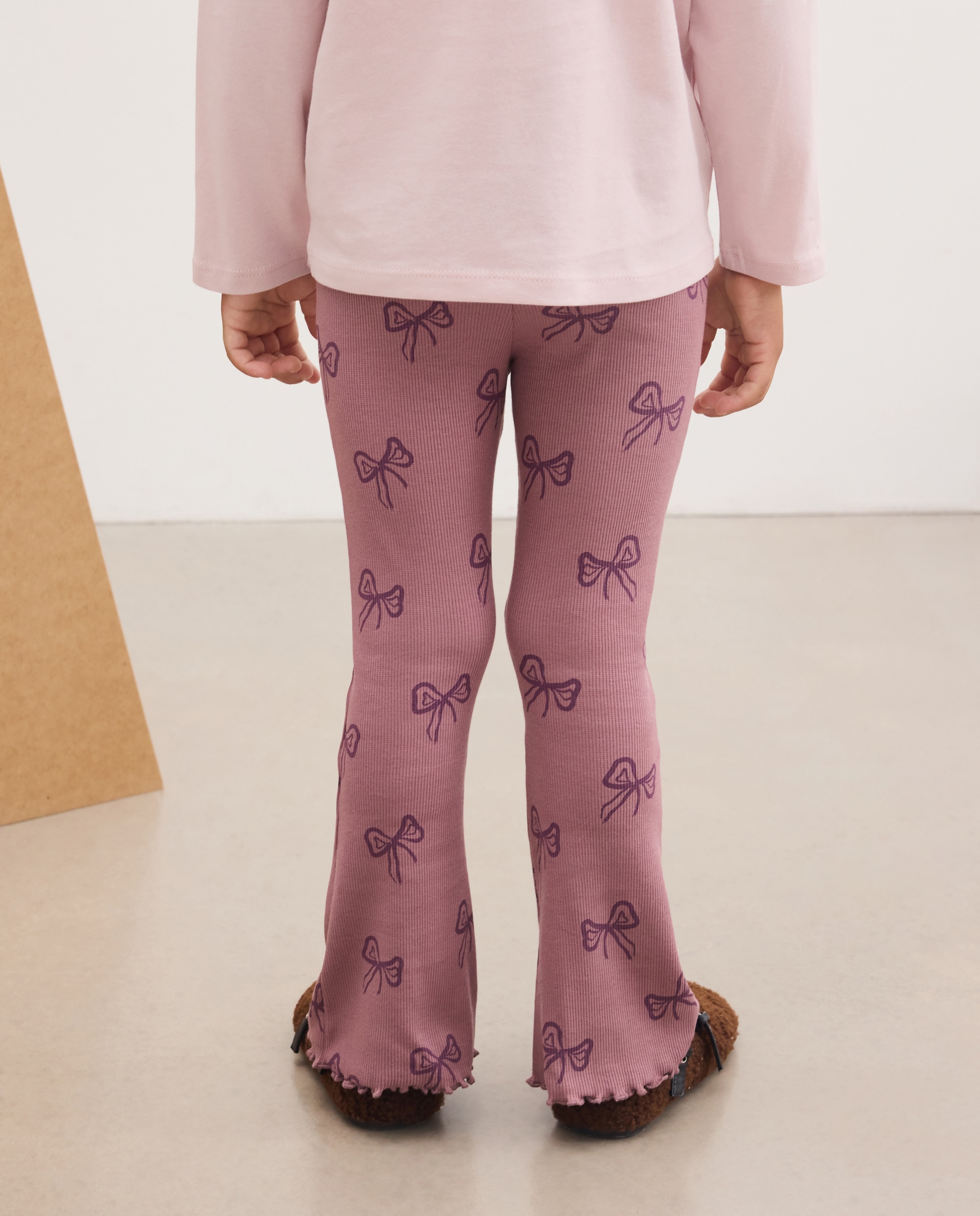 Legging Canelados Flare de Criança com Estampado All Over de Laços Kids El Corte Inglés Rosa-3